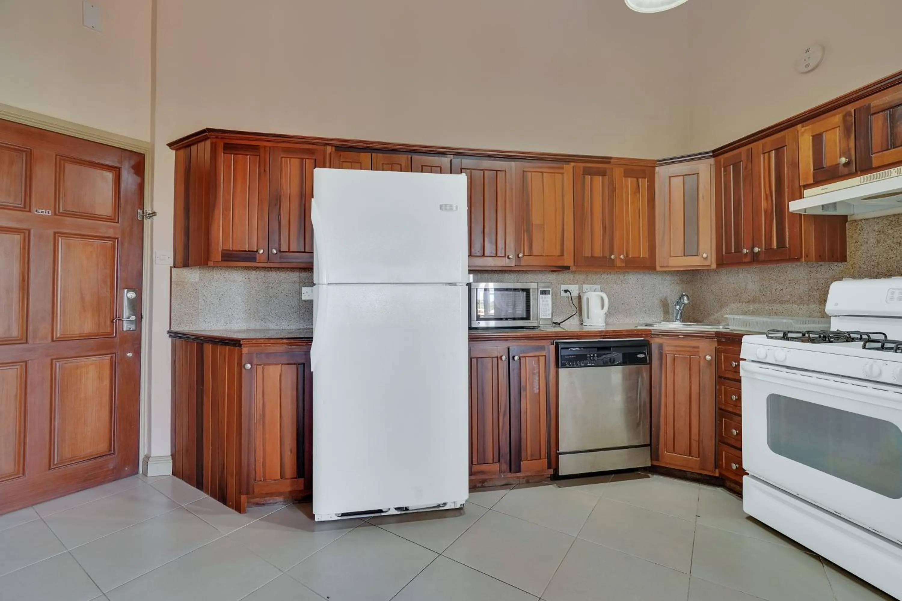 Kitchen or kitchenette in Mandela Court Suites Grenada