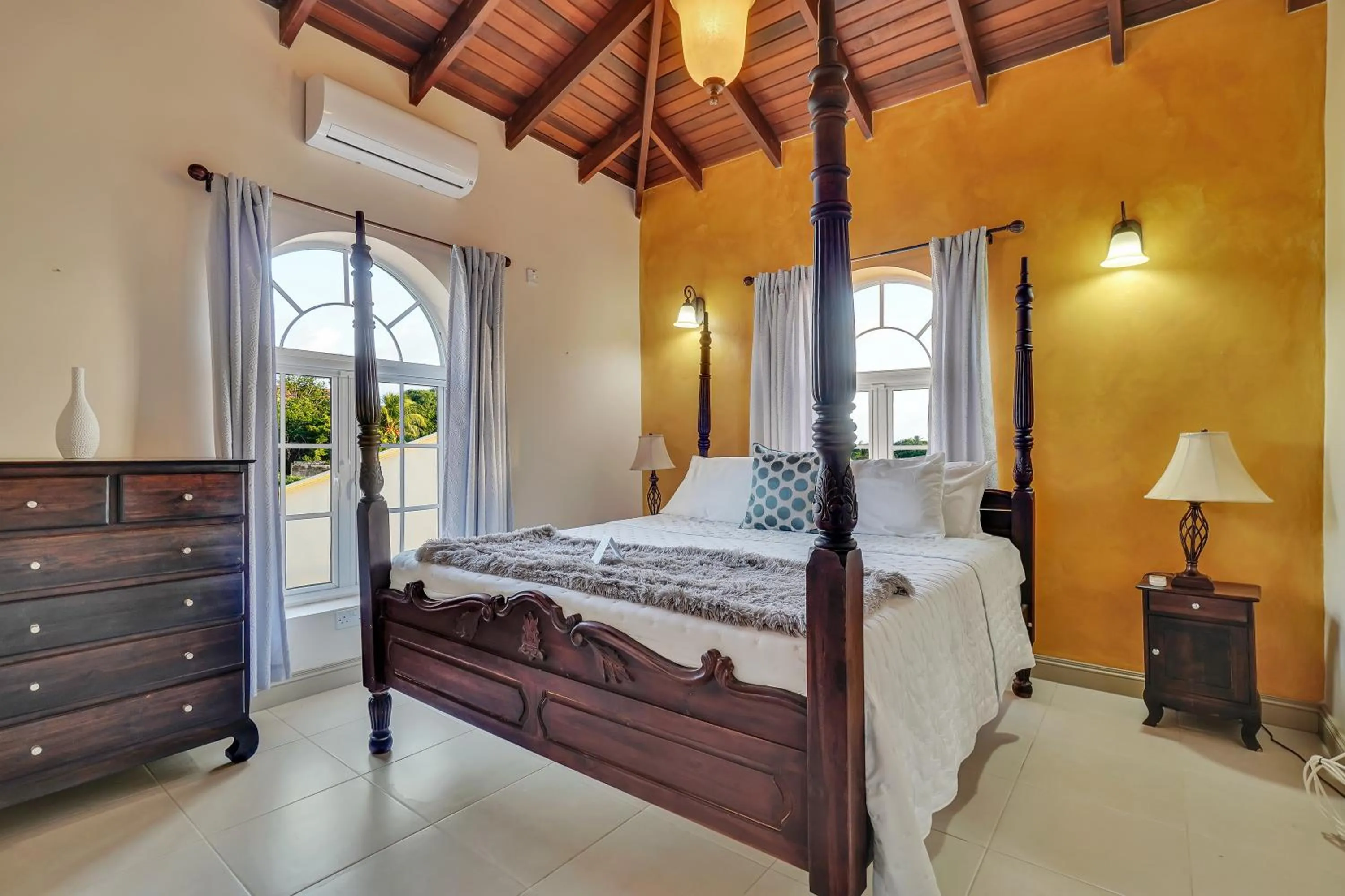 Bed in Mandela Court Suites Grenada