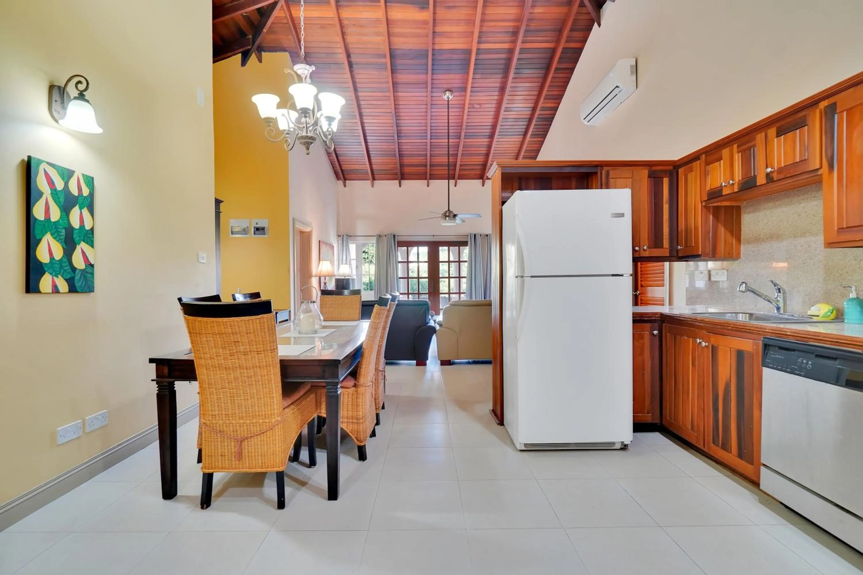 Kitchen or kitchenette in Mandela Court Suites Grenada
