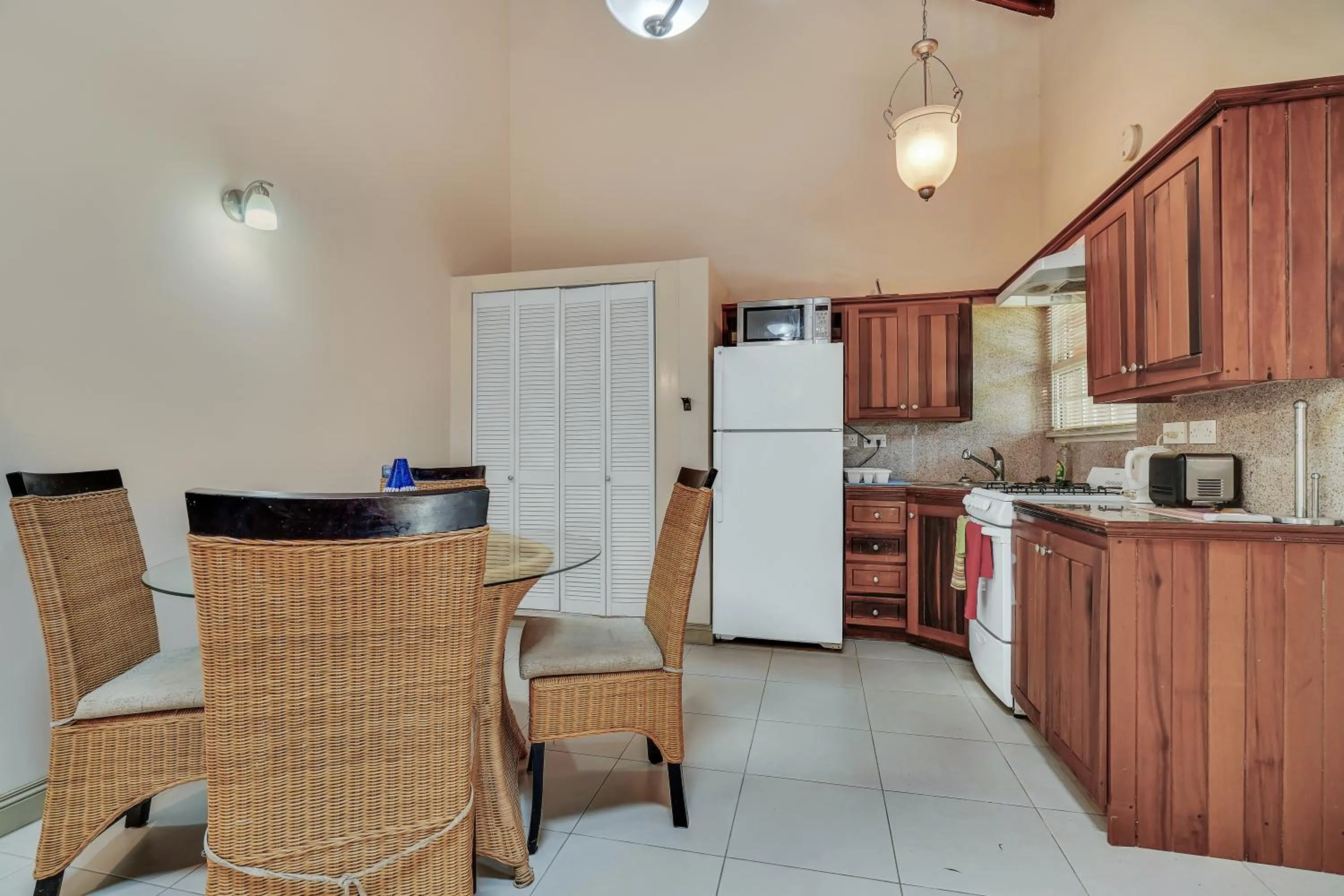 Kitchen or kitchenette in Mandela Court Suites Grenada