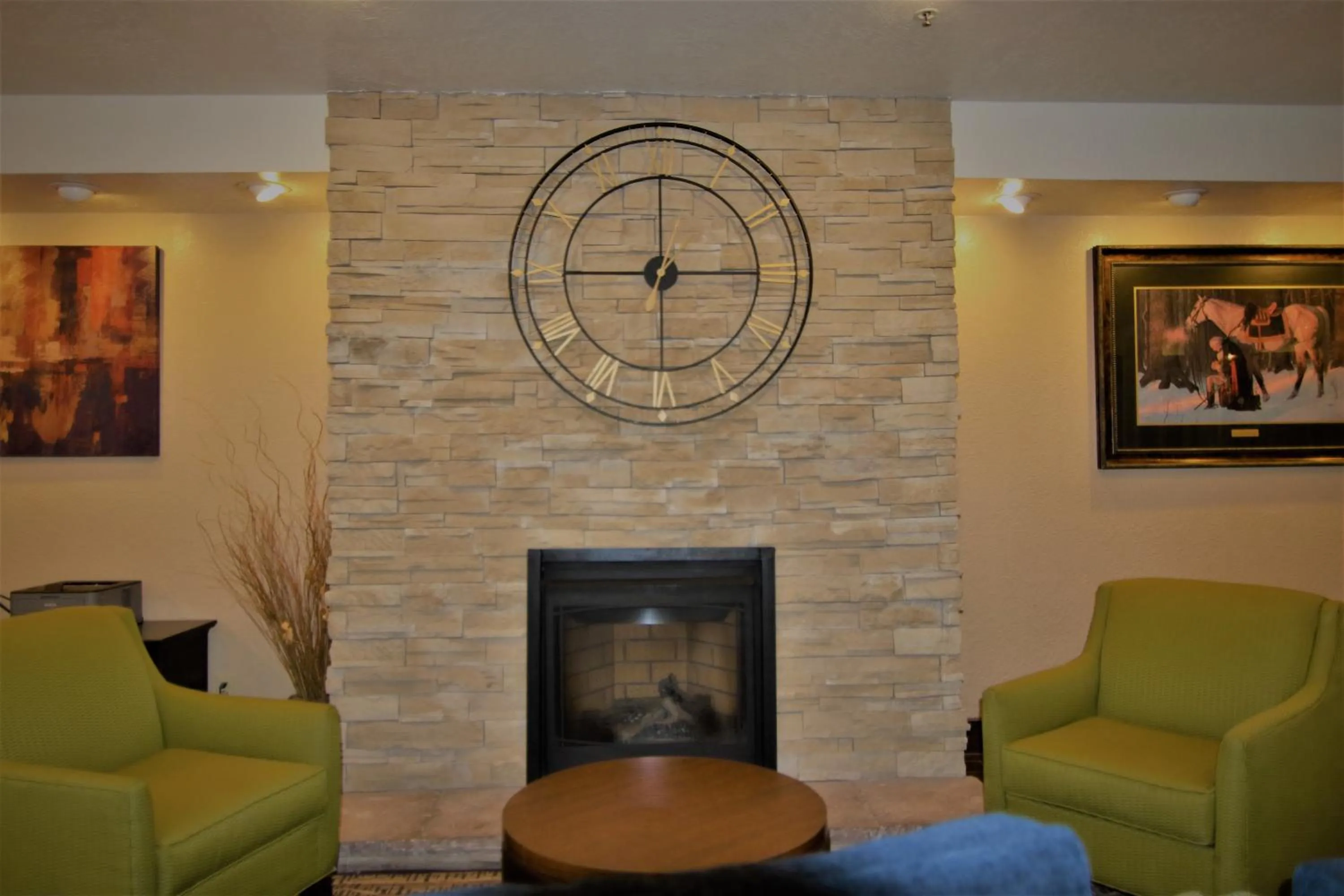Seating area in Comfort Inn Richfield I-70