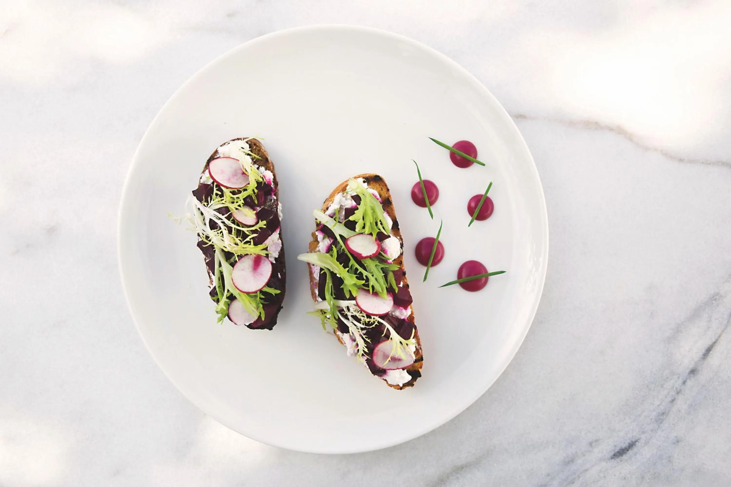 Food and drinks in Remezzo Villas