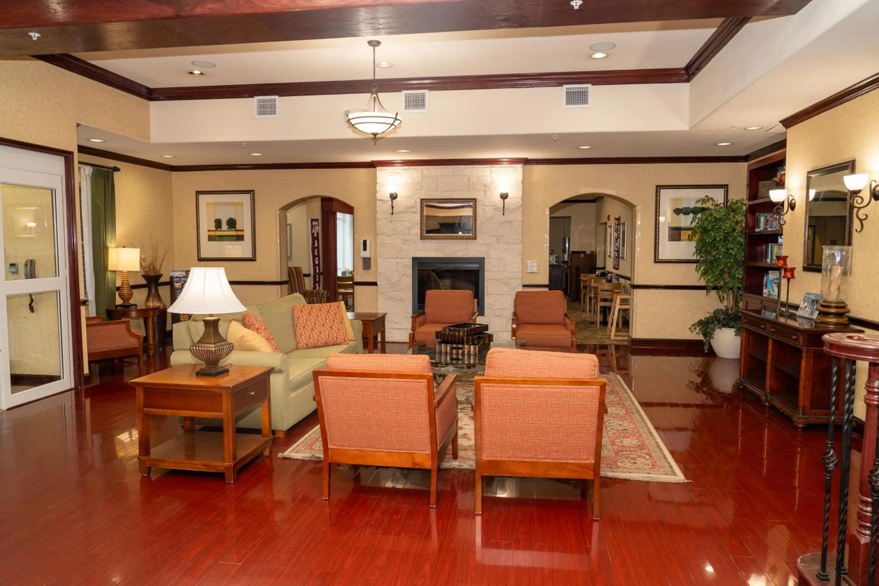 Lobby or reception in Country Inn & Suites by Radisson, College Station, TX