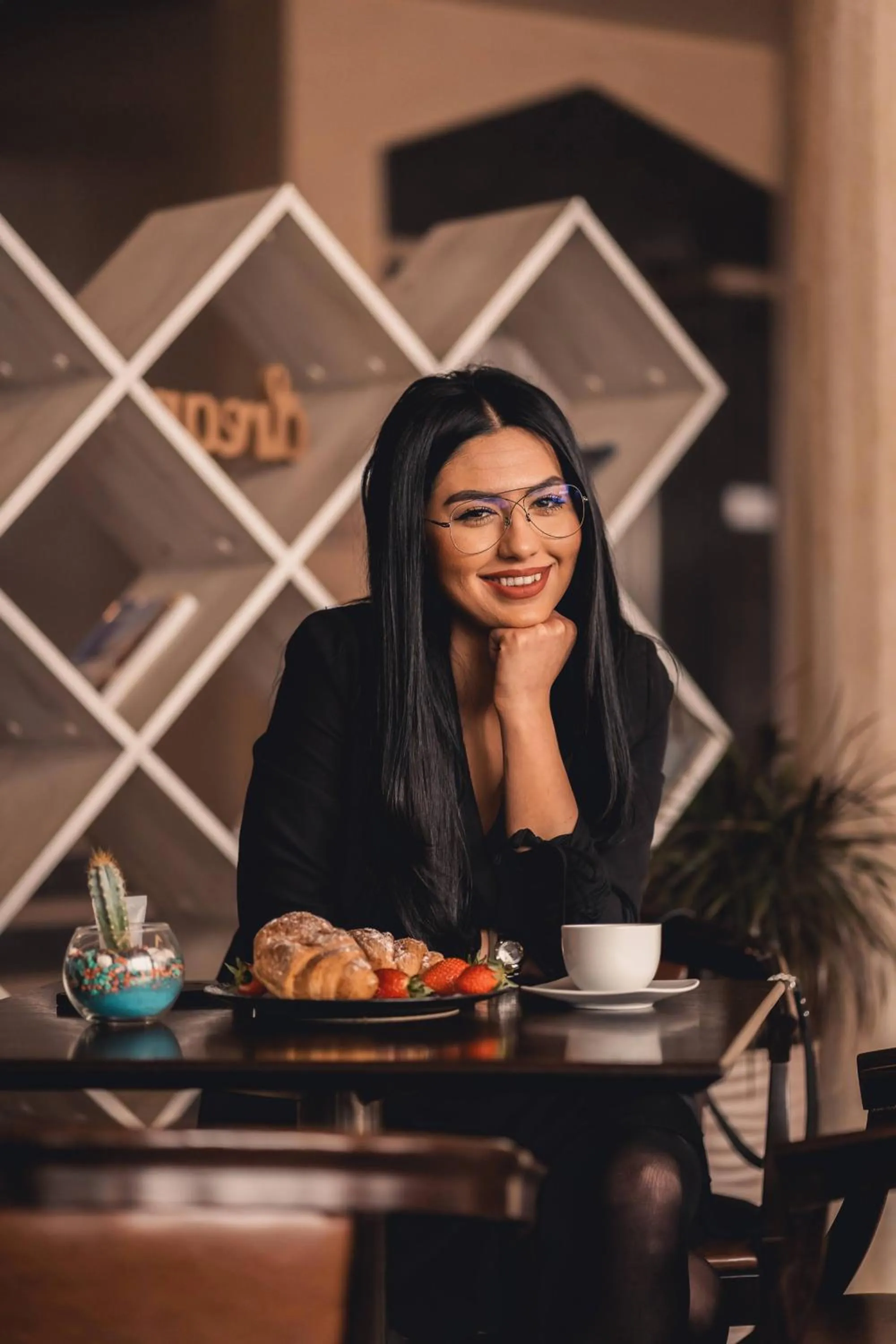 People in Business Hotel Plovdiv - Central Location