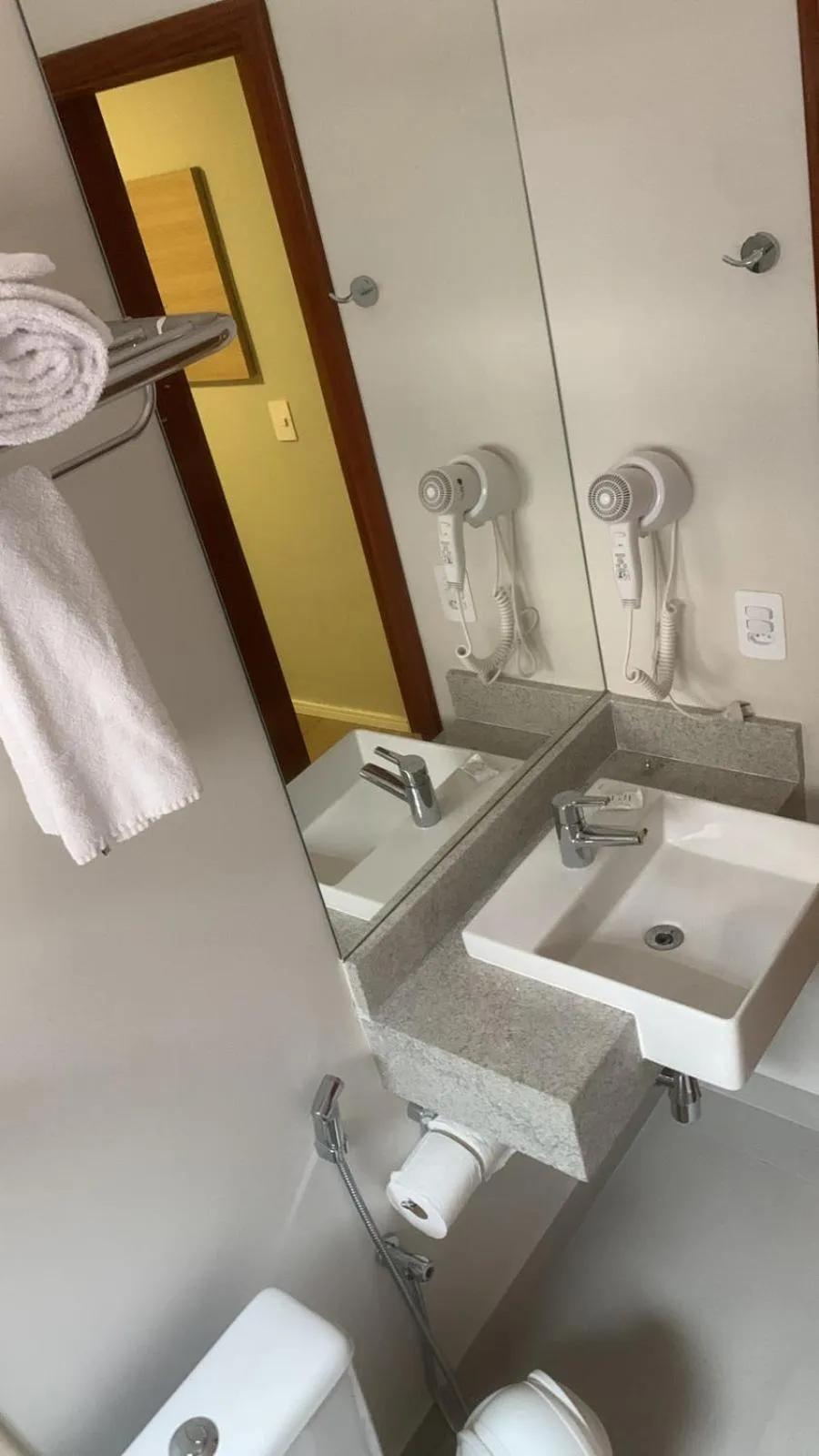 Bathroom in Hotel Alji