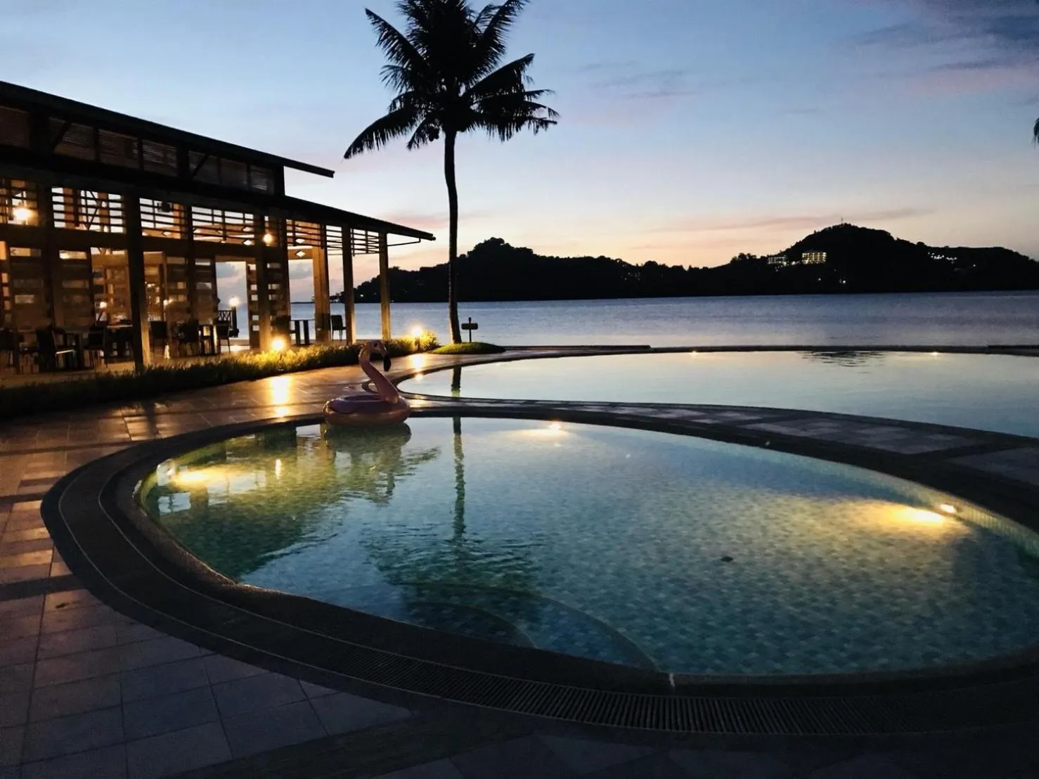 Property building in Island Paradise Resort Club