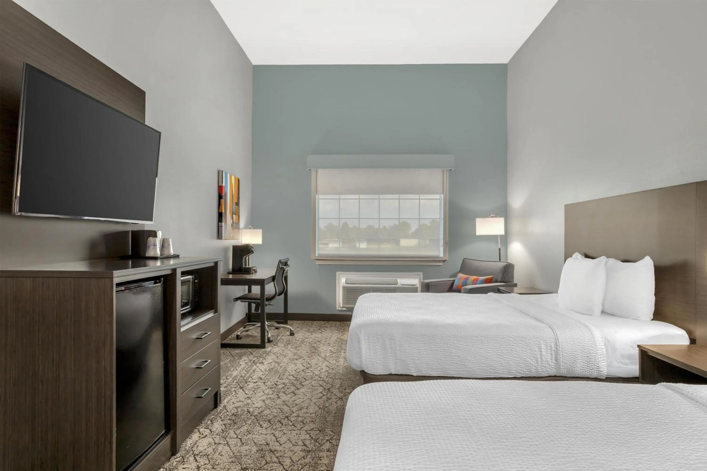 Bedroom, Bed in Best Western Plus New Caney Inn & Suites