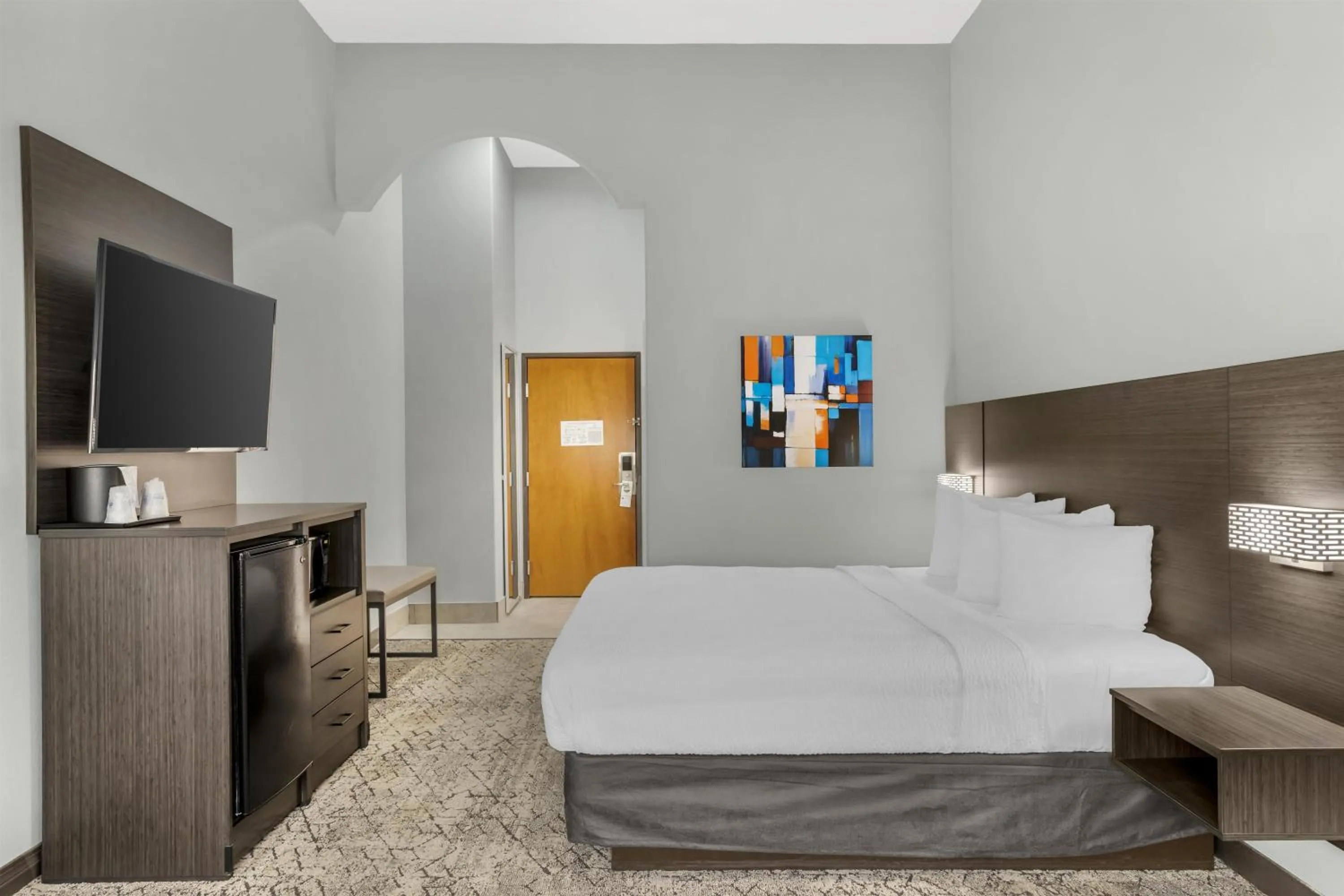 Bedroom, Bed in Best Western Plus New Caney Inn & Suites