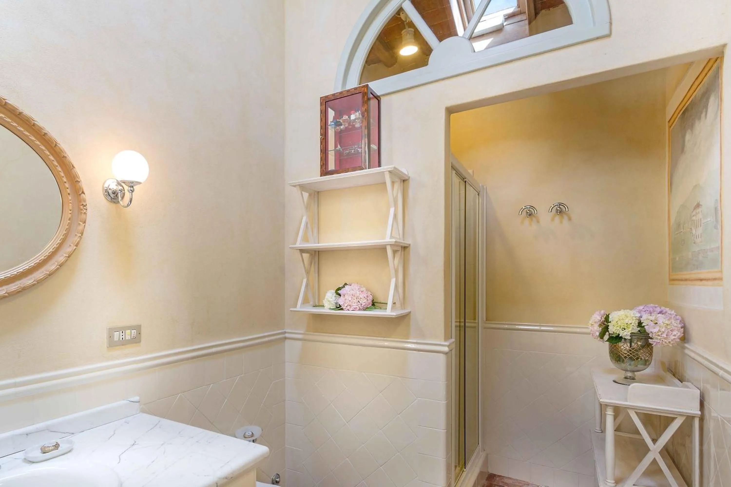 Bathroom in Coselli 's Collection. Luxury Villas Rental