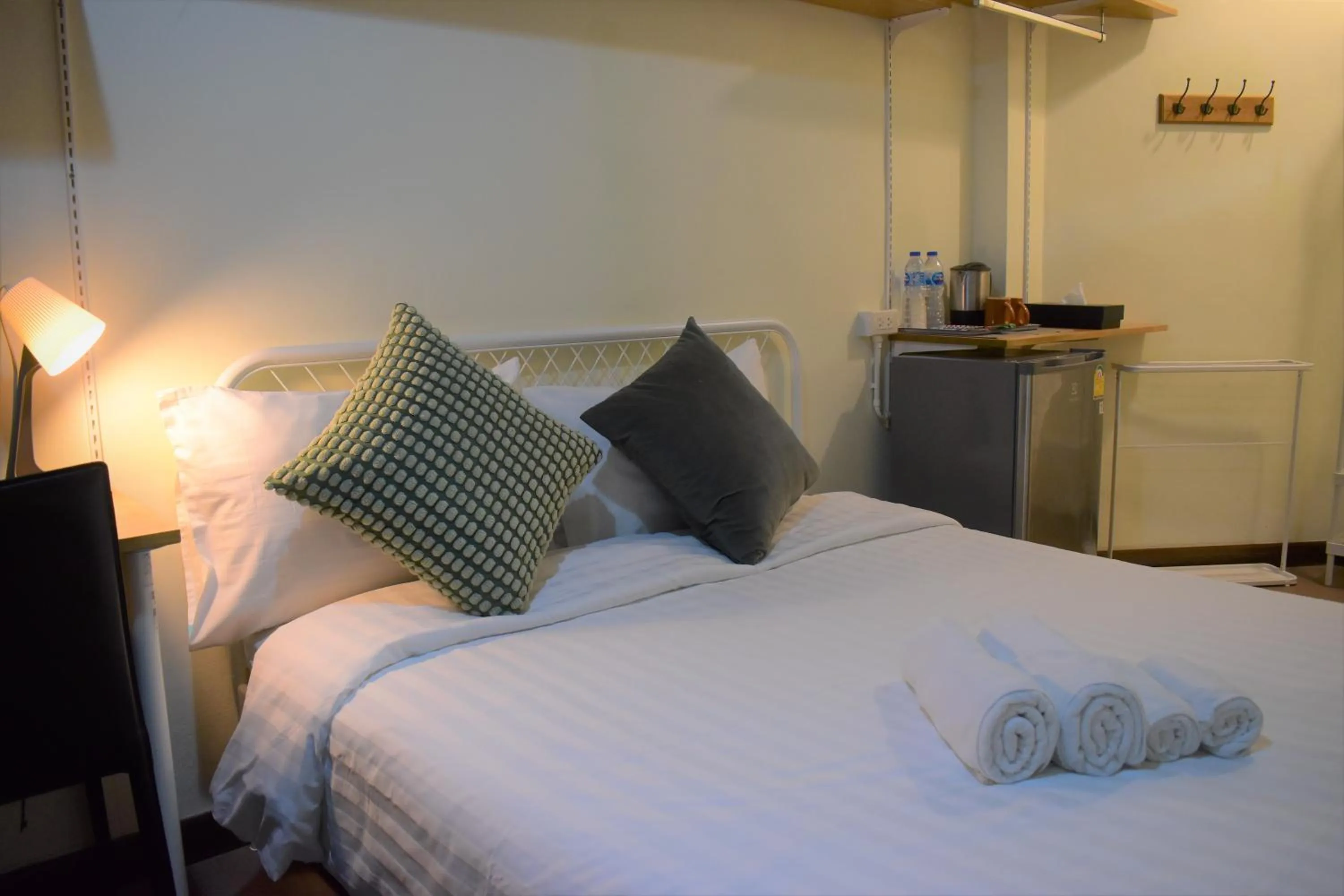 Bedroom, Bed in Greenery Hostel