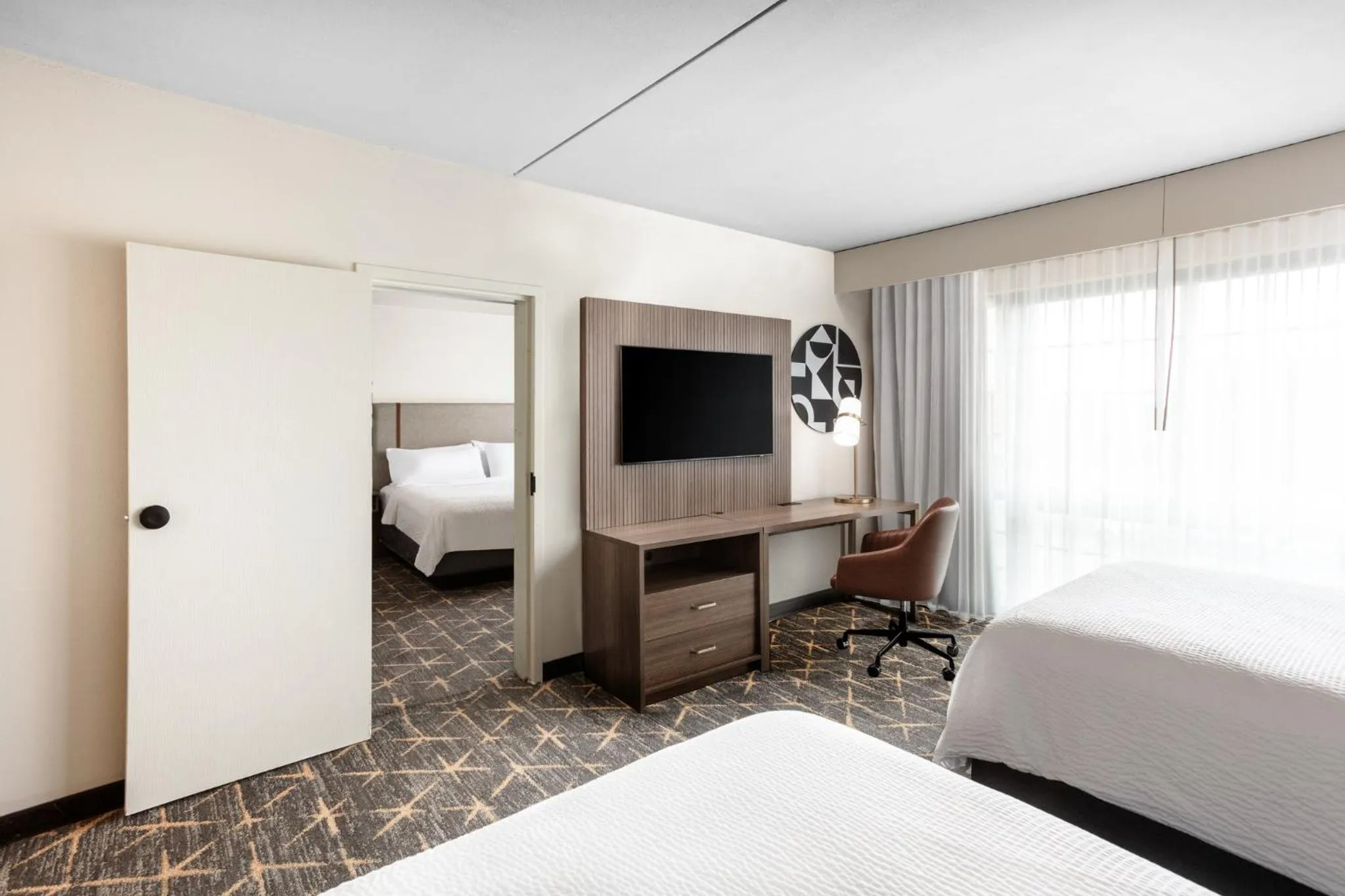 Photo of the whole room, Bed in Holiday Inn & Suites Springfield - I-44 by IHG