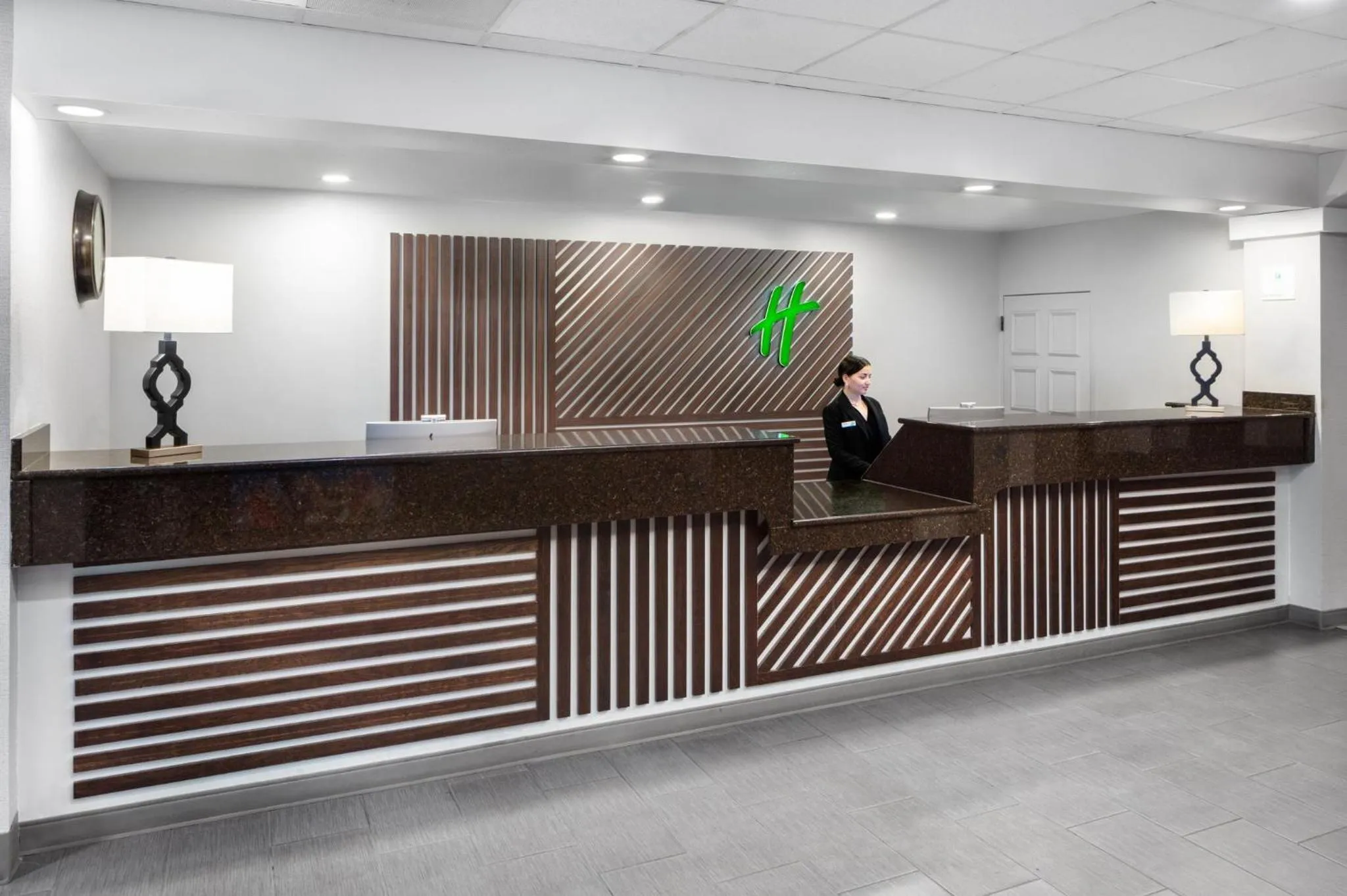 Property building in Holiday Inn & Suites Springfield - I-44 by IHG