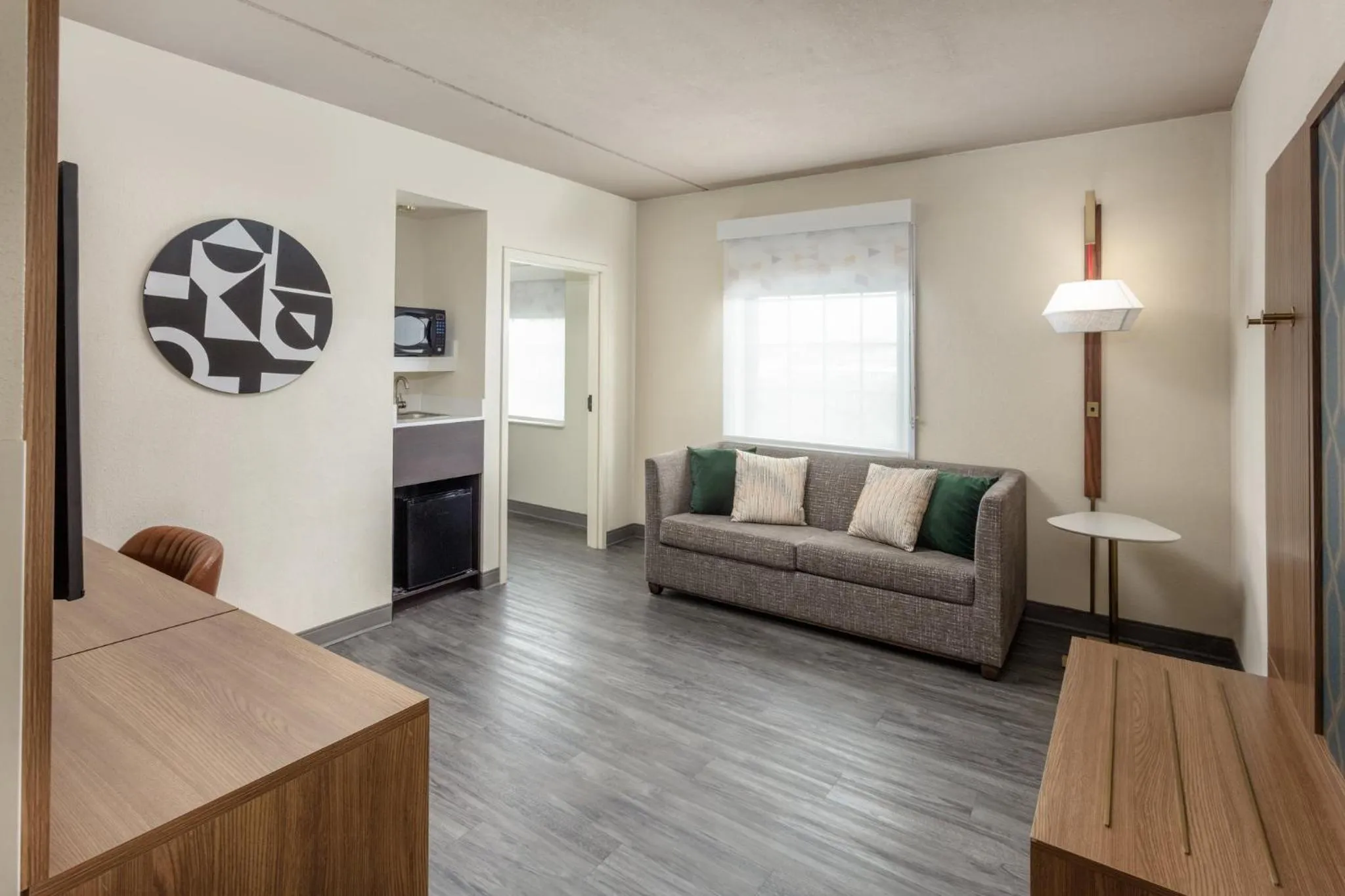 Photo of the whole room in Holiday Inn & Suites Springfield - I-44 by IHG