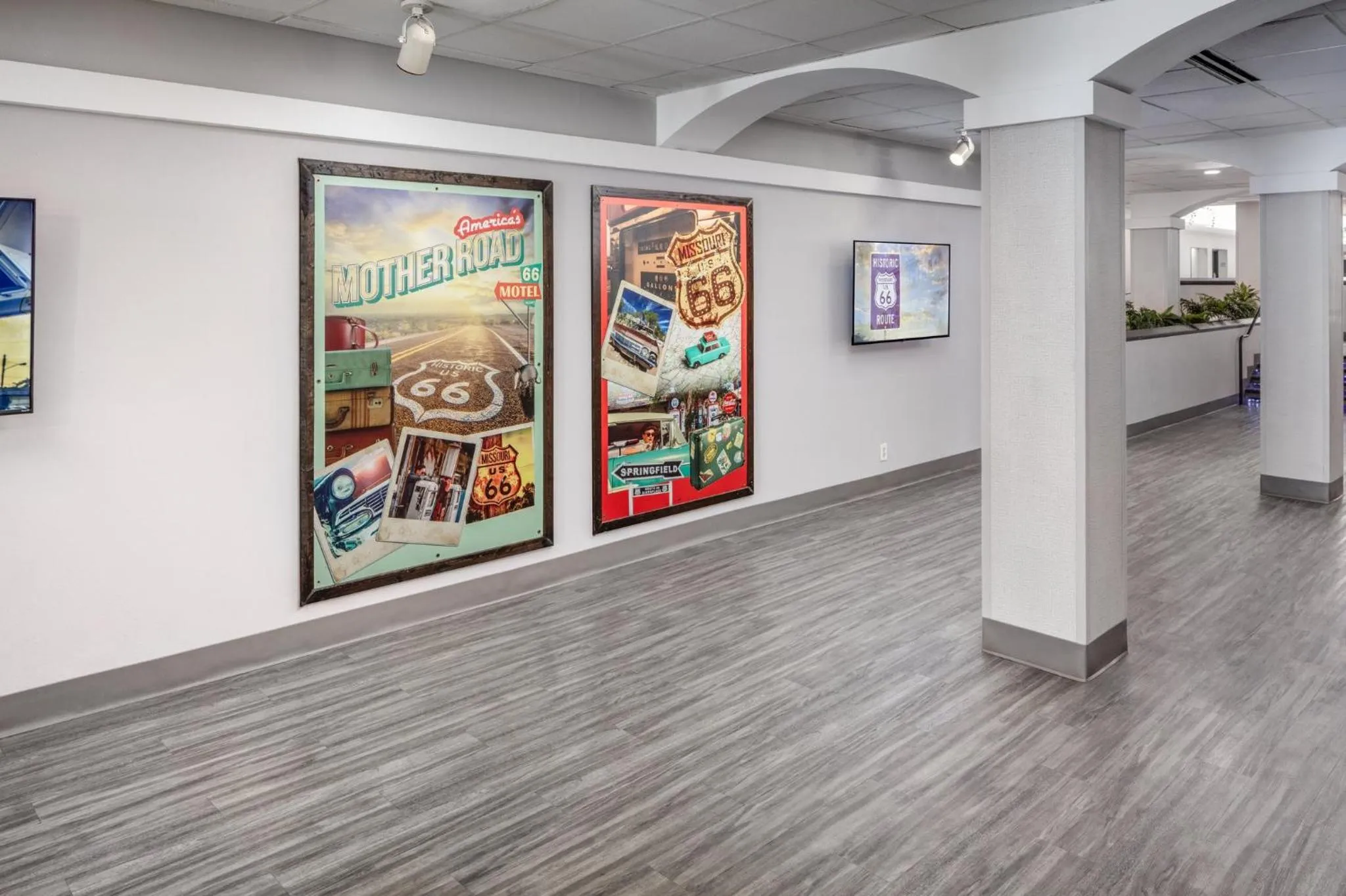 Property building in Holiday Inn & Suites Springfield - I-44 by IHG