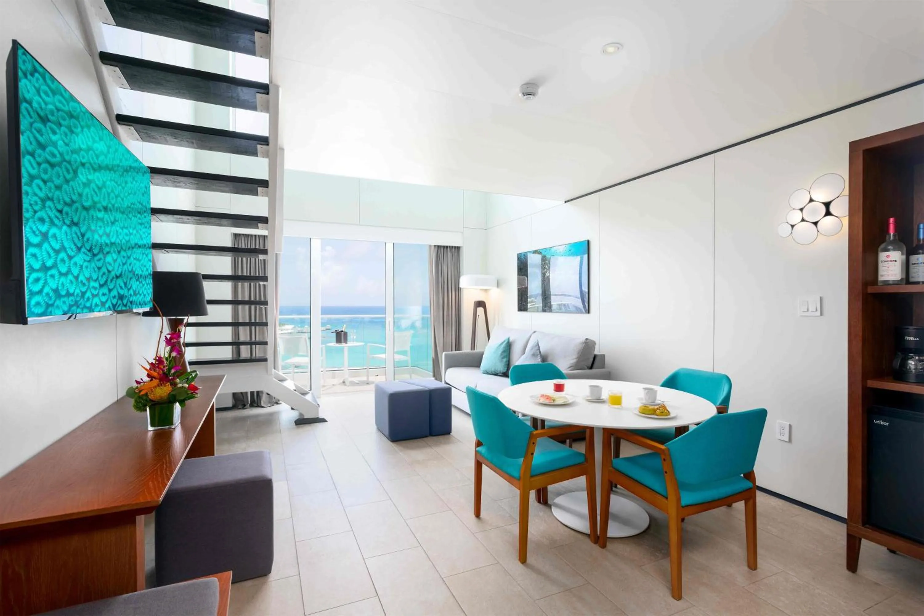 Photo of the whole room in Sonesta Maho Beach All Inclusive Resort Casino & Spa