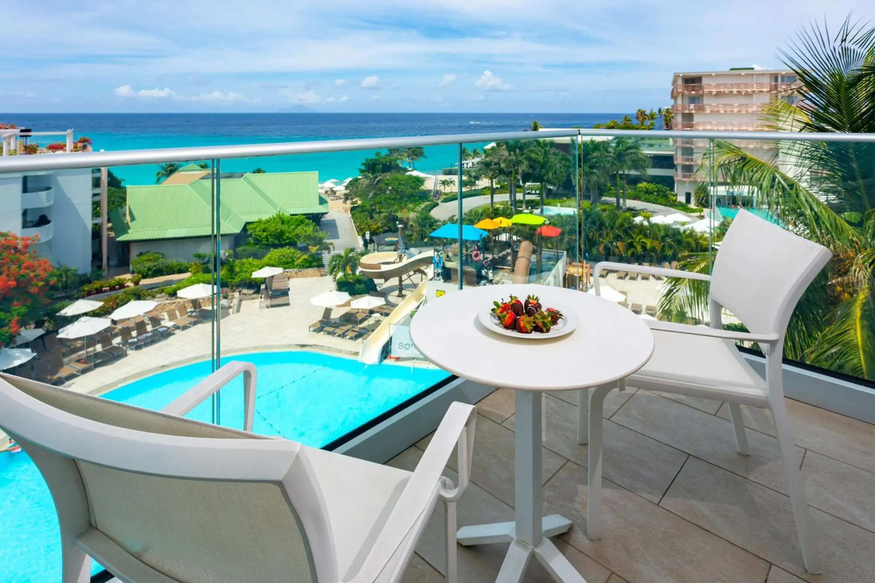Oasis Pool View King in Sonesta Maho Beach All Inclusive Resort Casino & Spa Oasis Pool View King in Sonesta Maho Beach All Inclusive Resort Casino & Spa