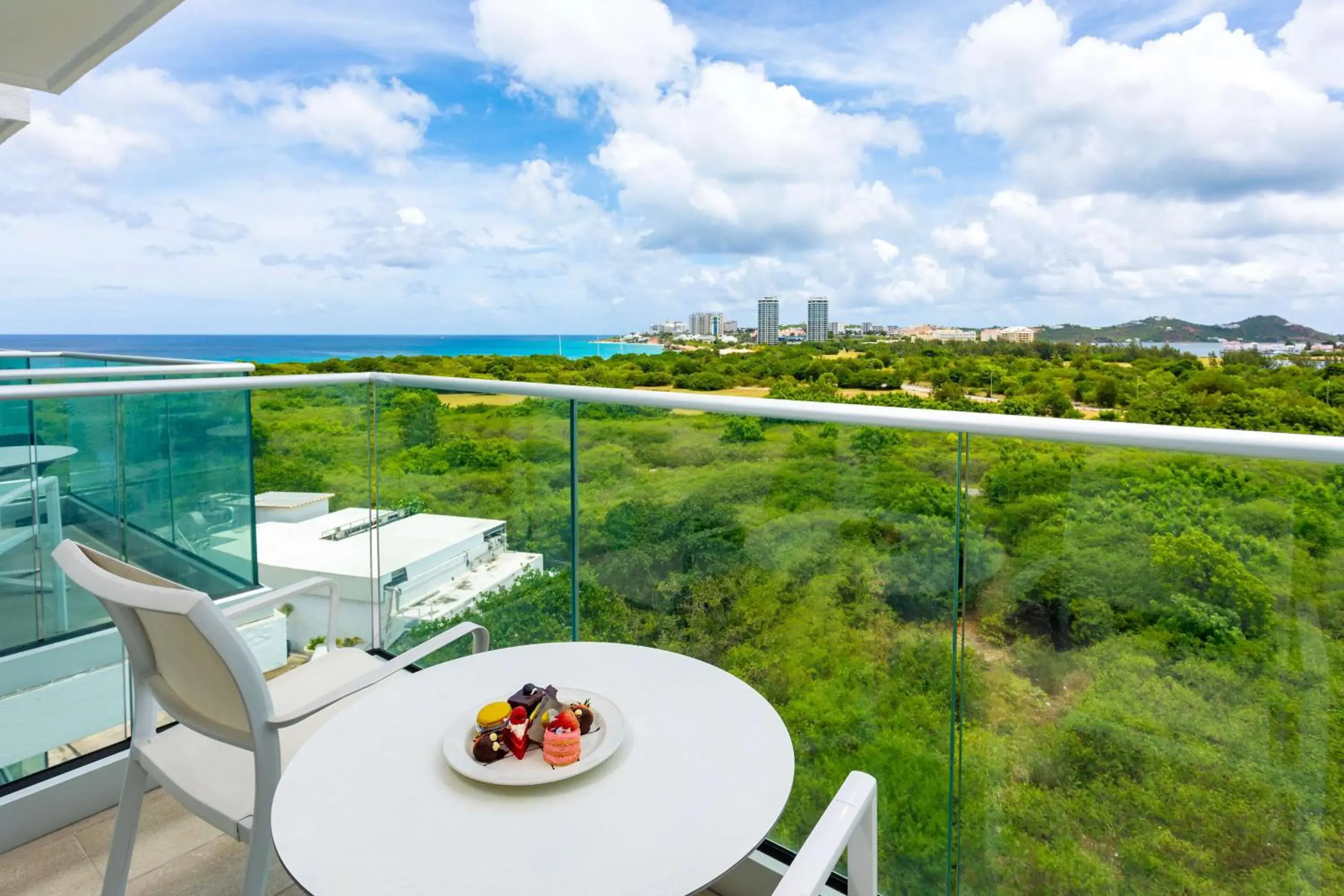 Signature Island View Double in Sonesta Maho Beach All Inclusive Resort Casino & Spa Signature Island View Double in Sonesta Maho Beach All Inclusive Resort Casino & Spa