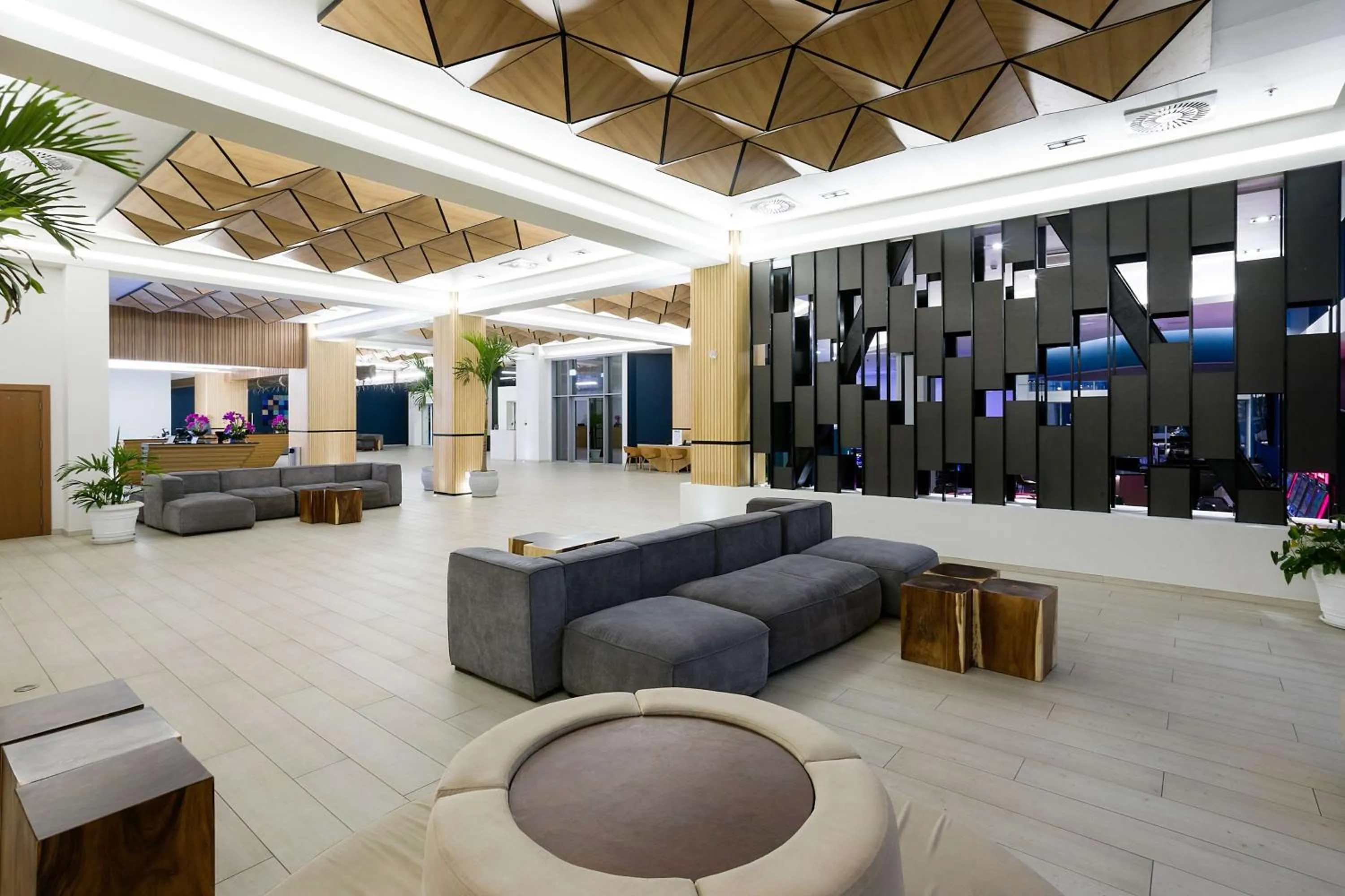 Lobby or reception in Sonesta Maho Beach All Inclusive Resort Casino & Spa