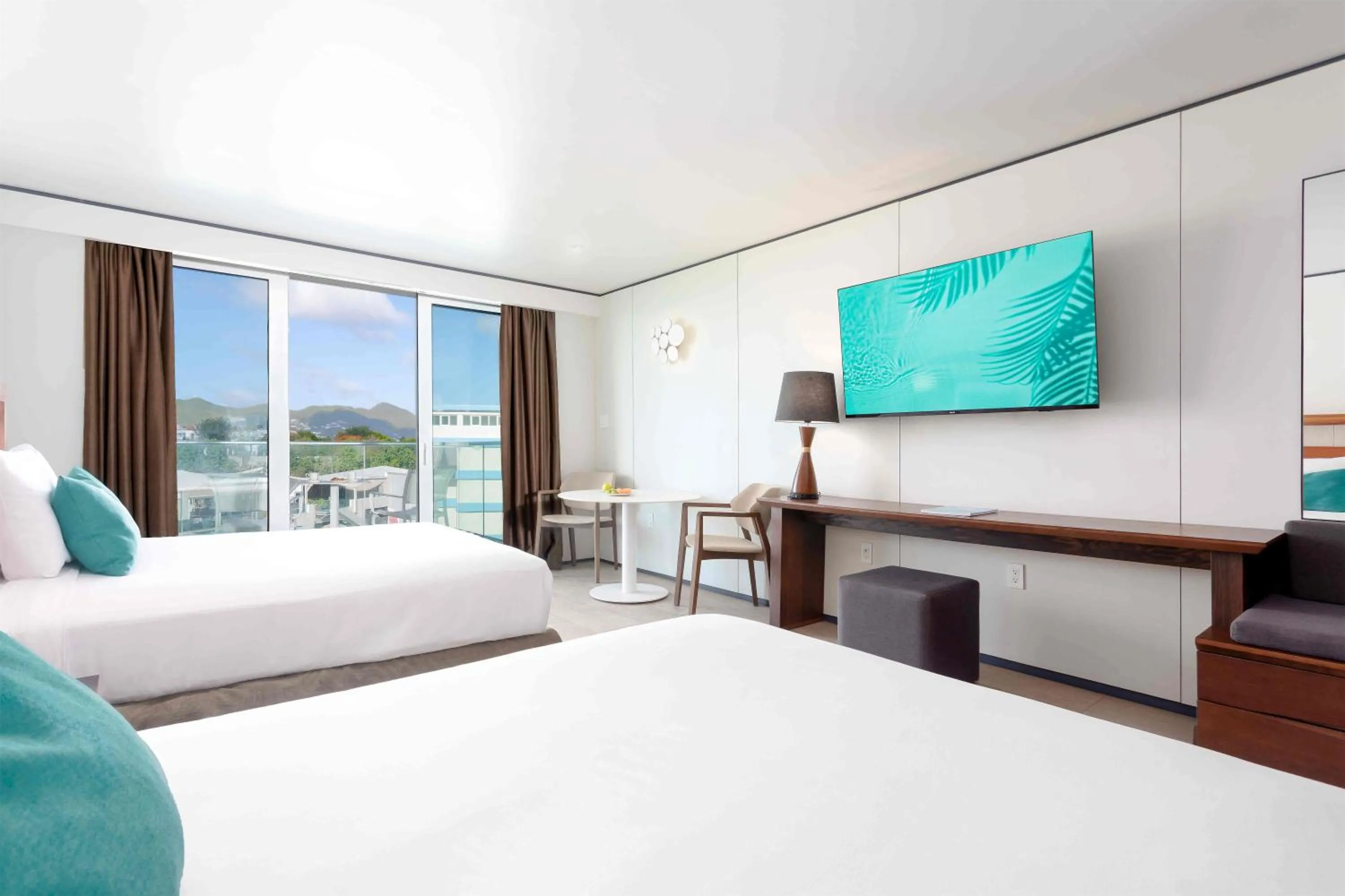 Bedroom, Bed in Sonesta Maho Beach All Inclusive Resort Casino & Spa