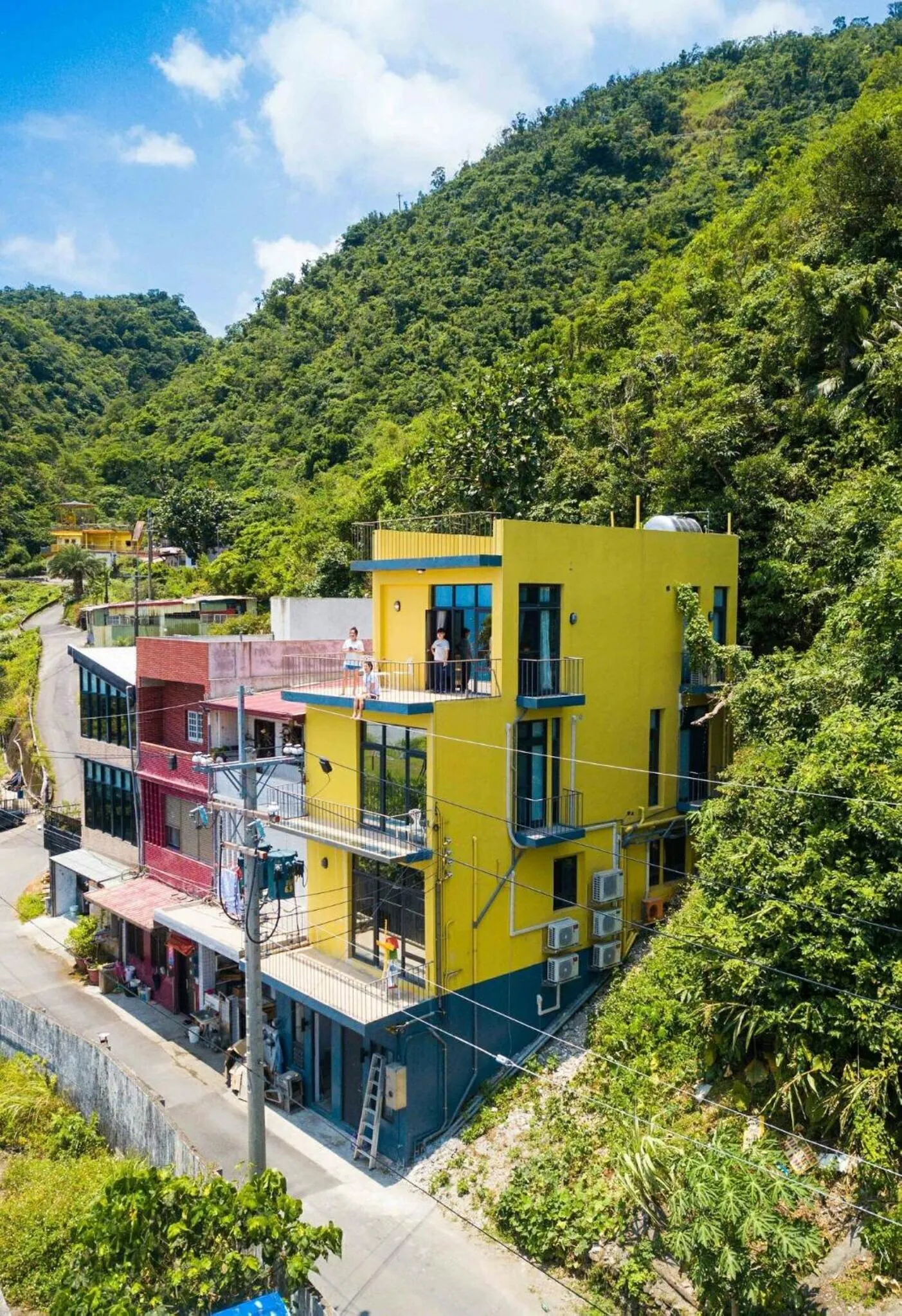 Property building in Sea Forest Homestay