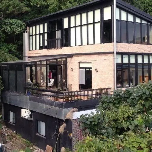 Restaurant/places to eat in Sea Forest Homestay