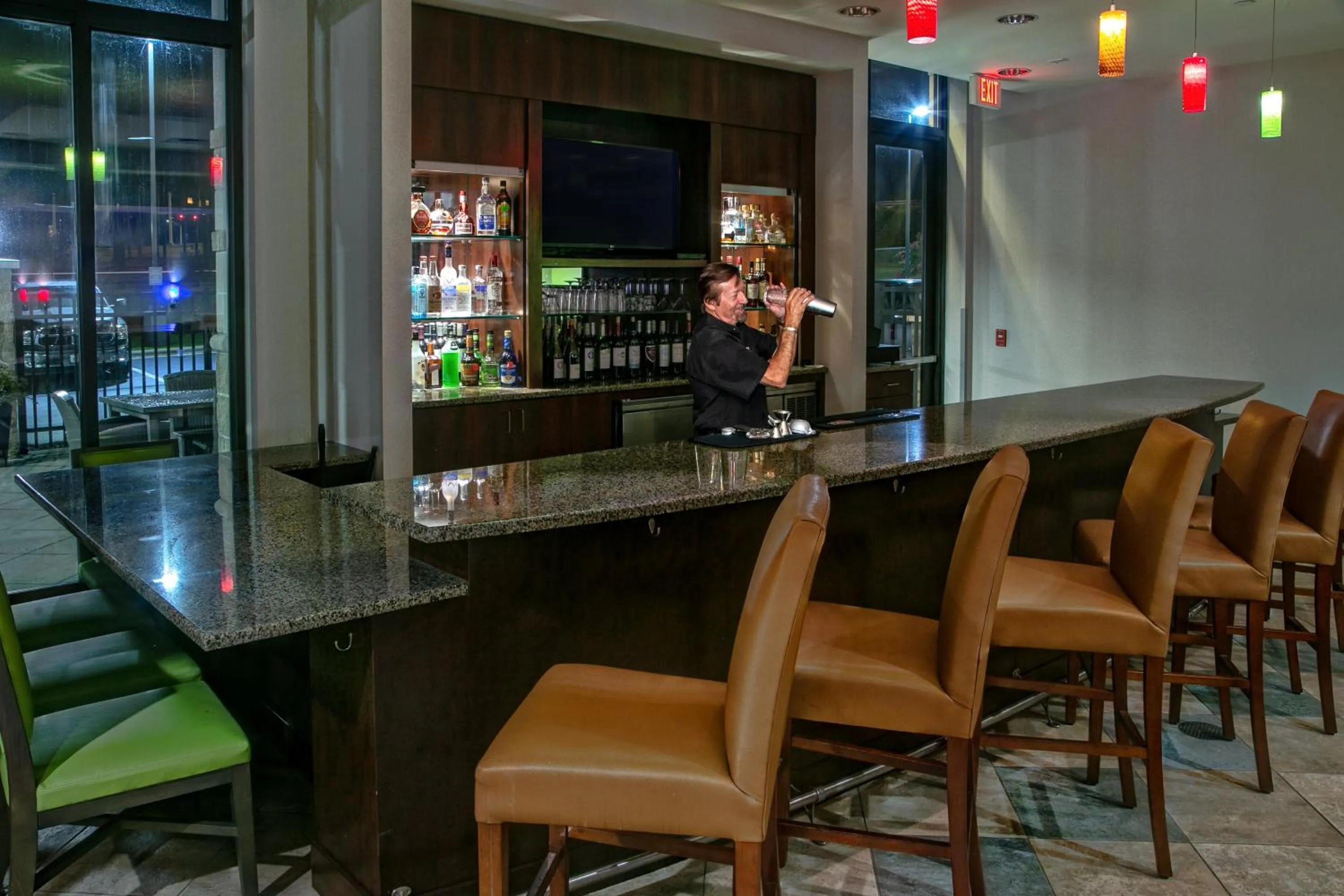 Lounge or bar in Holiday Inn Rocky Mount I-95 @ US 64 by IHG