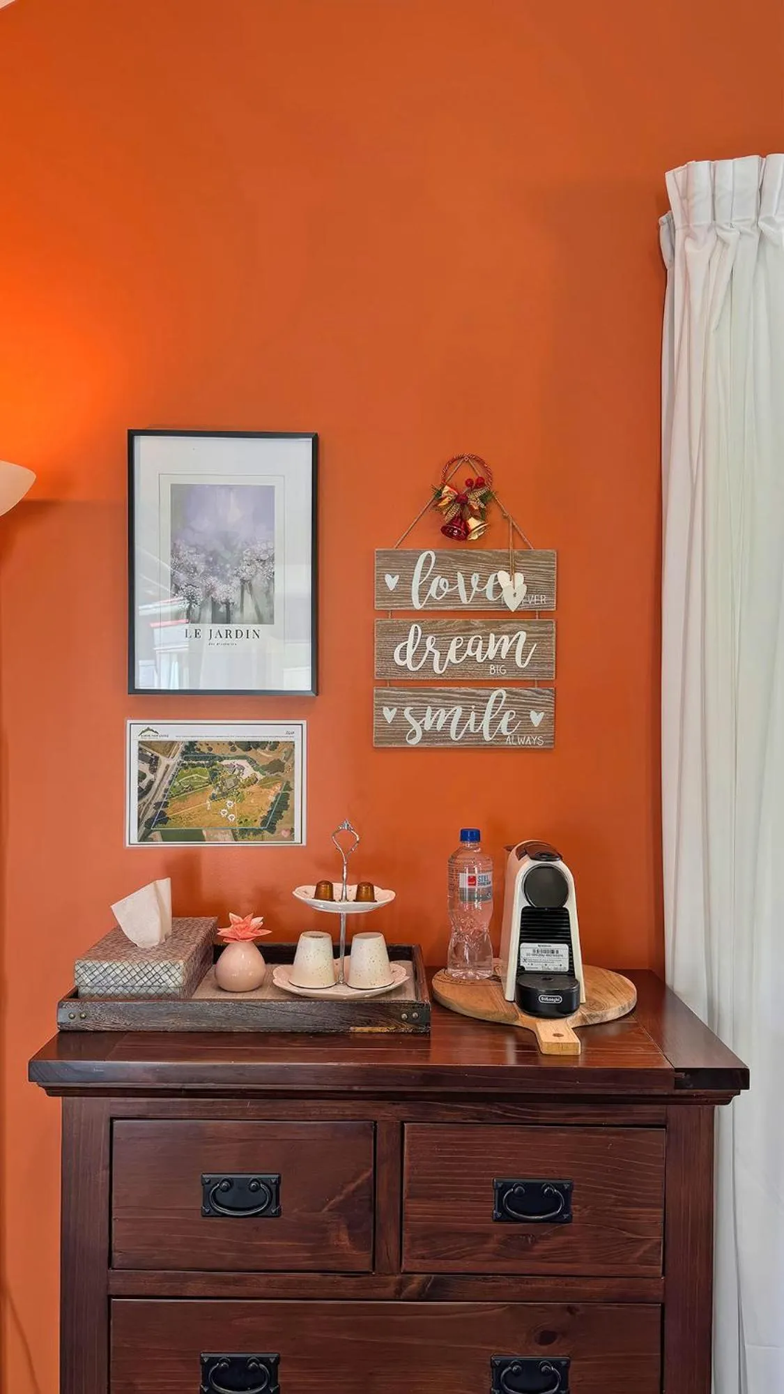 Coffee/tea facilities in Alpine View Lodge