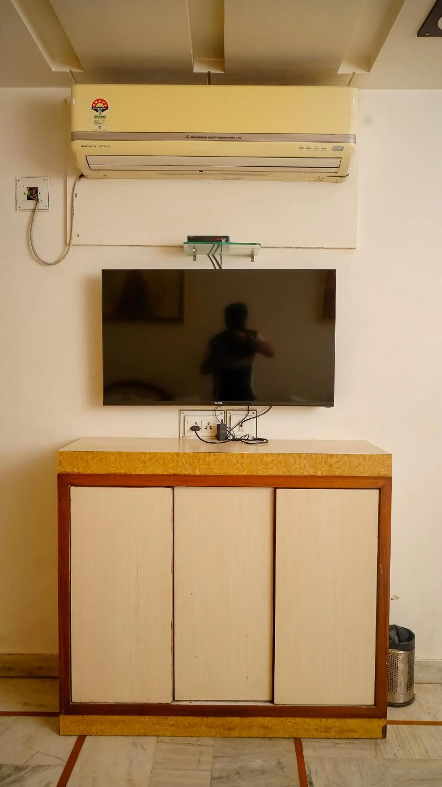 air conditioner in Hotel Ruby