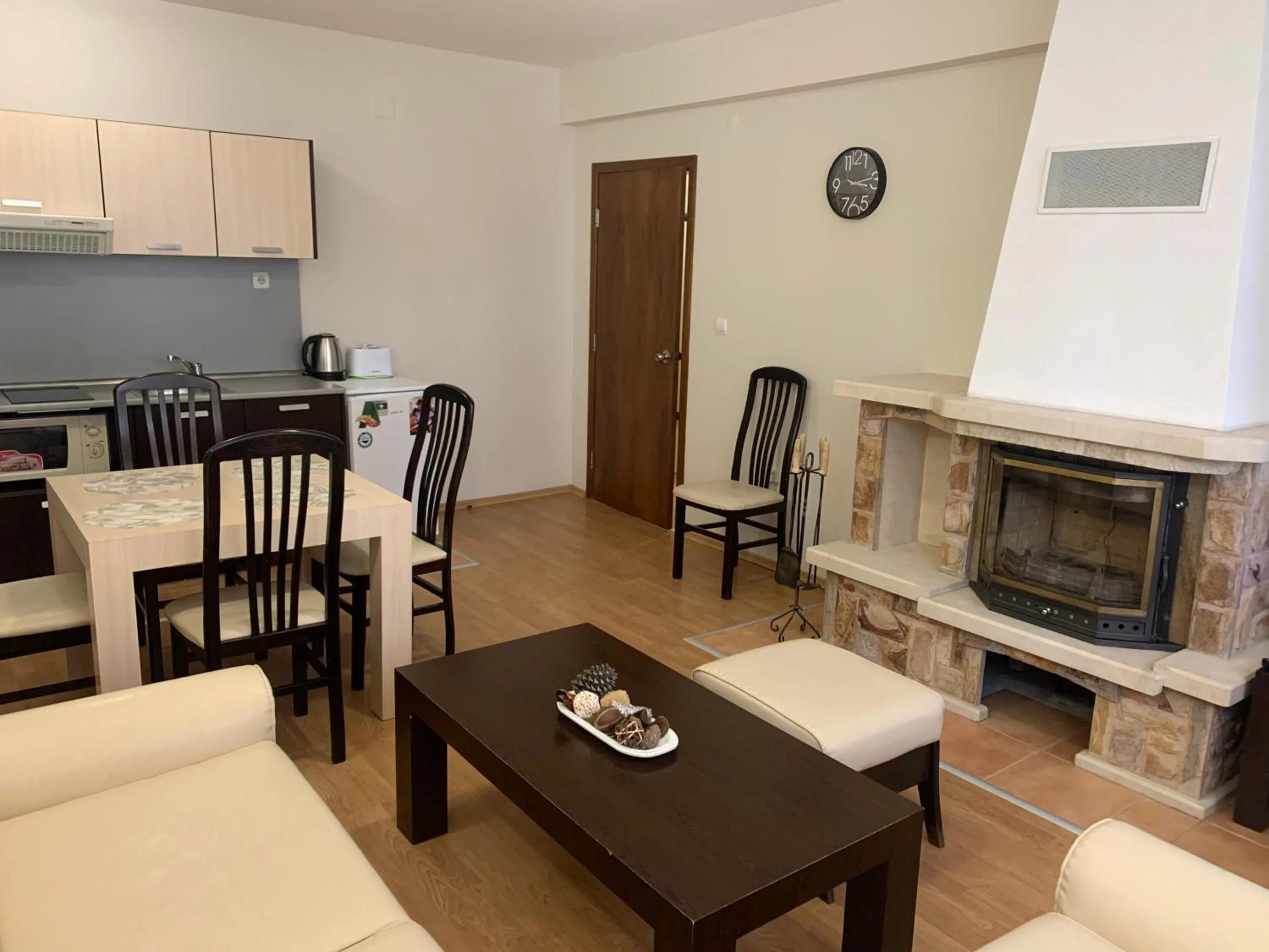 Photo of the whole room in The Castle Complex