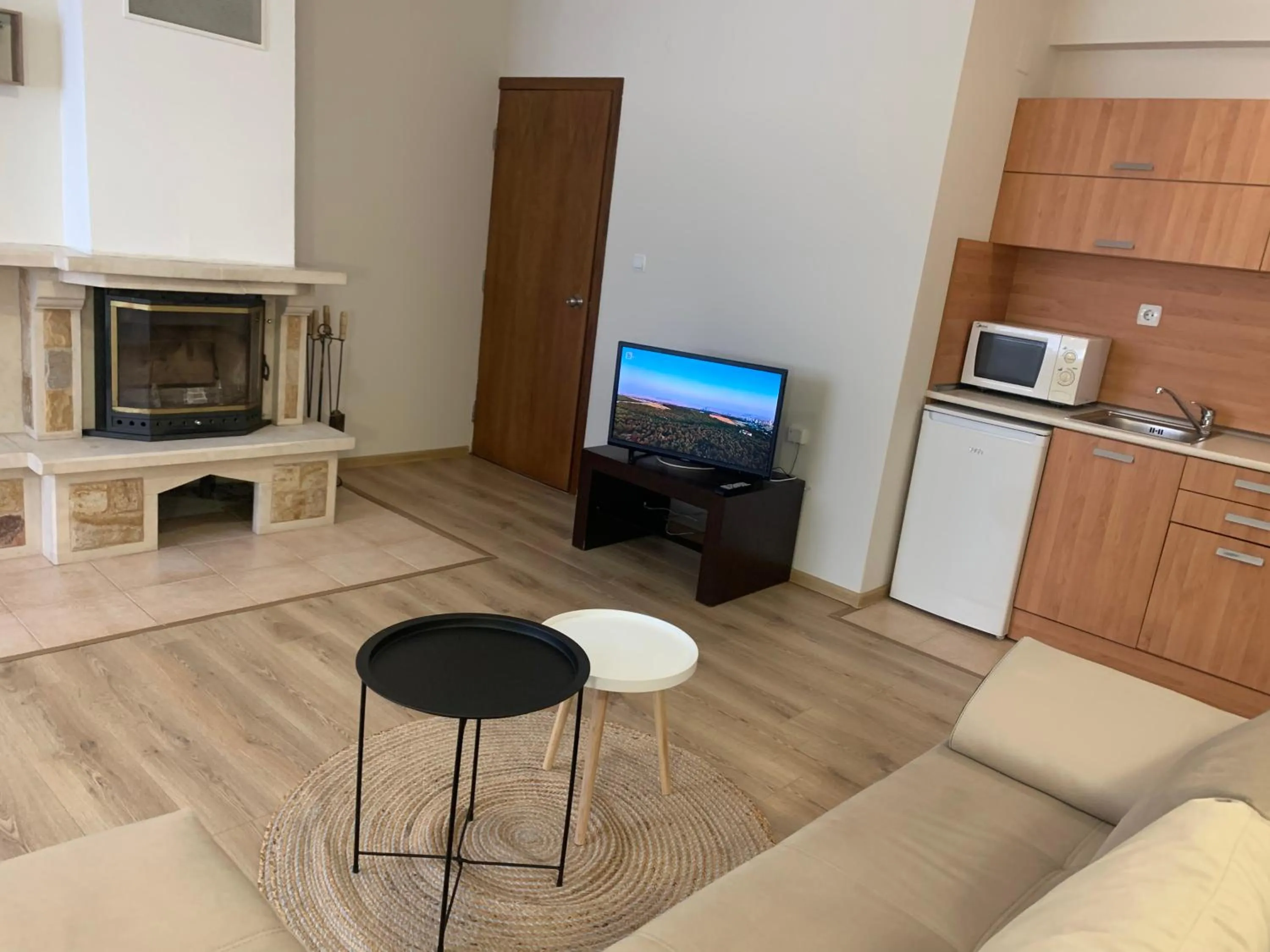 Photo of the whole room in The Castle Complex