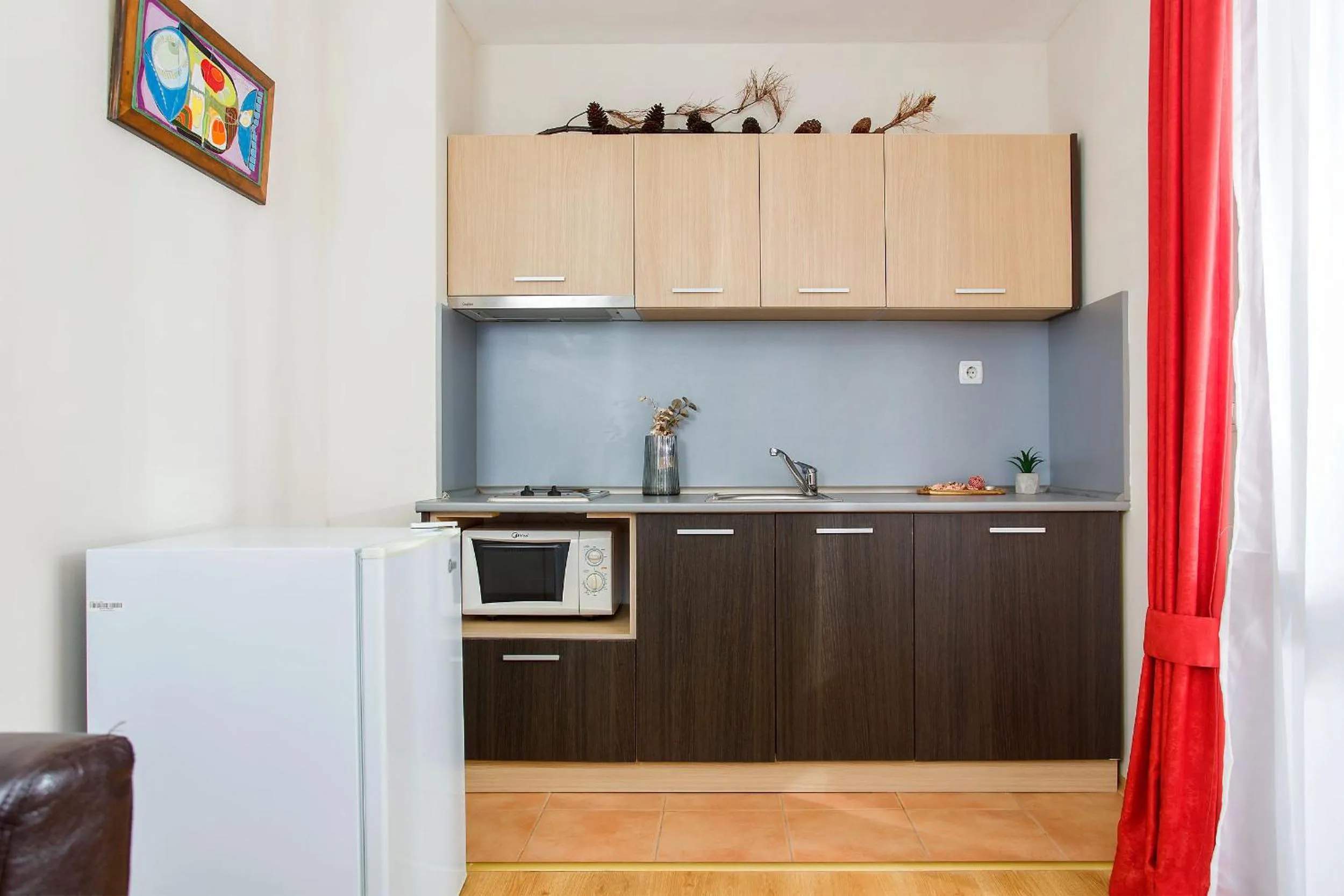 Photo of the whole room in The Castle Complex