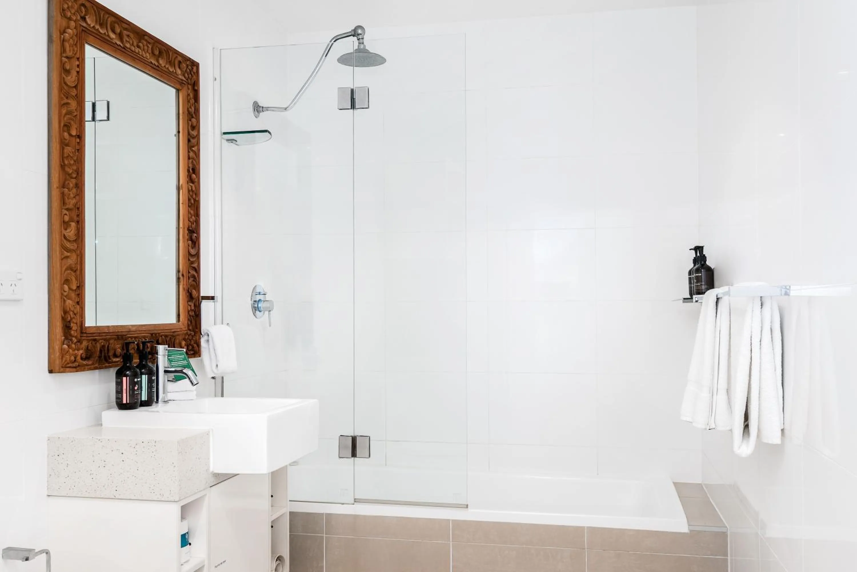 Bathroom in Byron Bay Hotel and Apartments