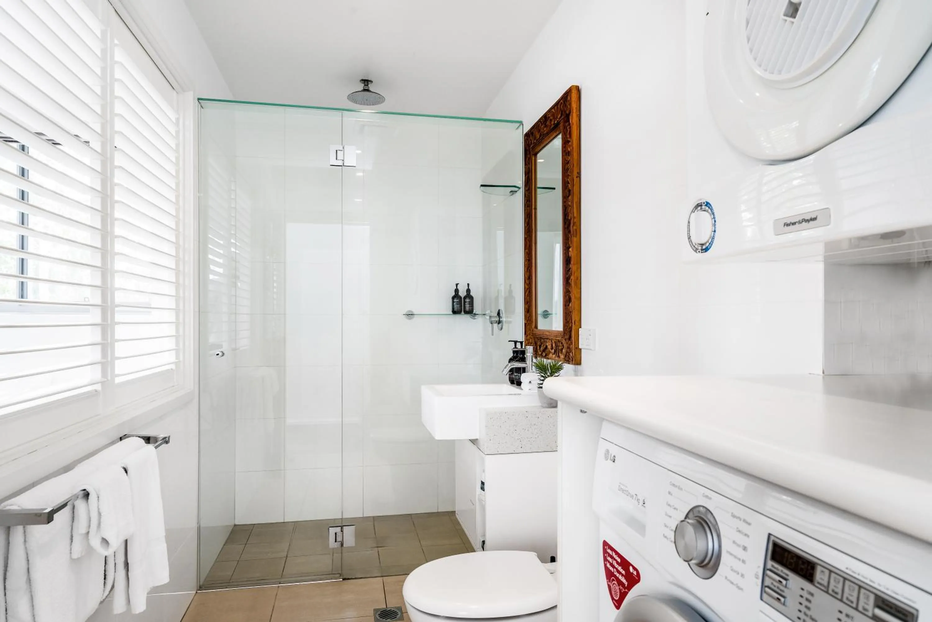 Bathroom in Byron Bay Hotel and Apartments