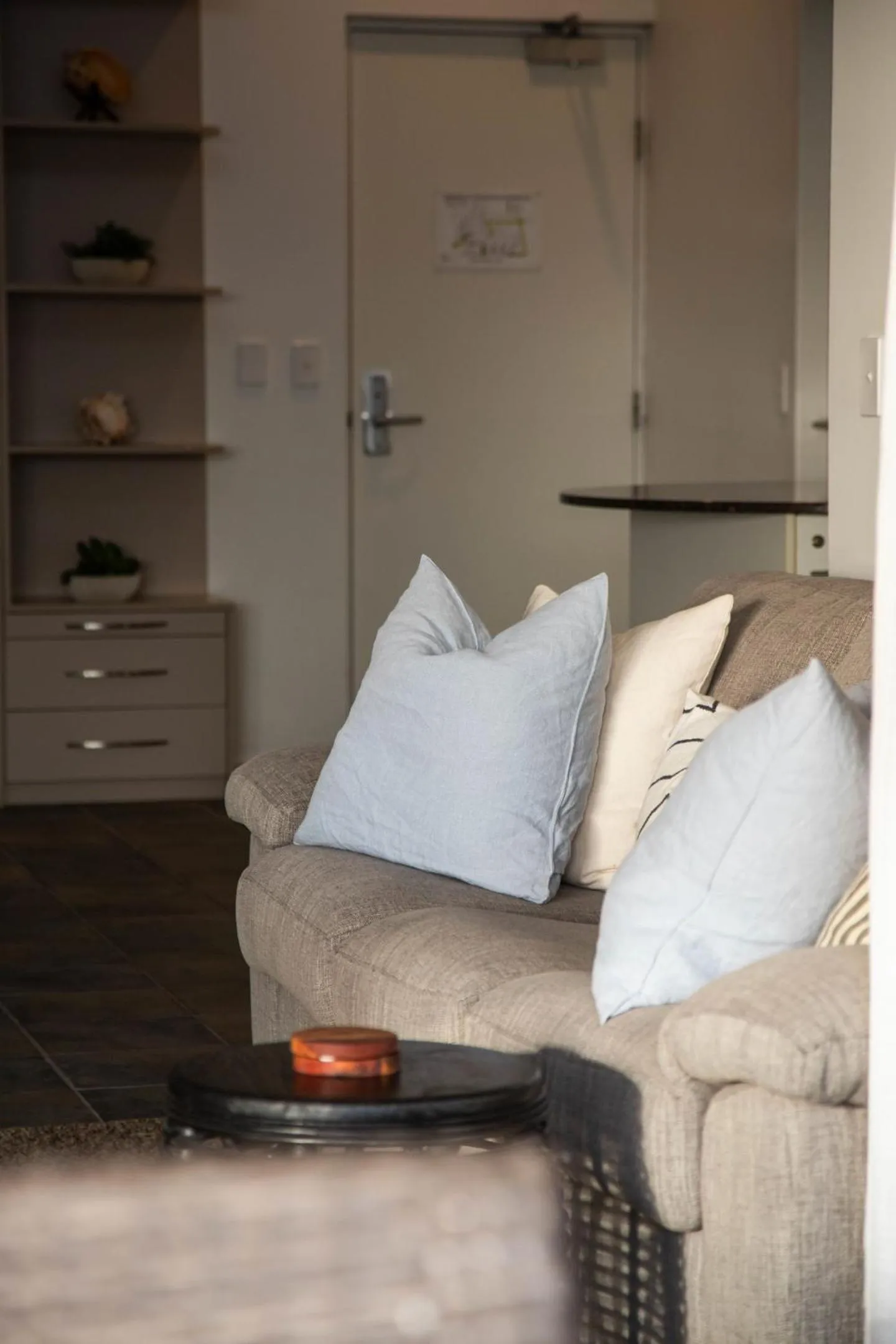 Living room, Bed in Lennox Holiday Apartments