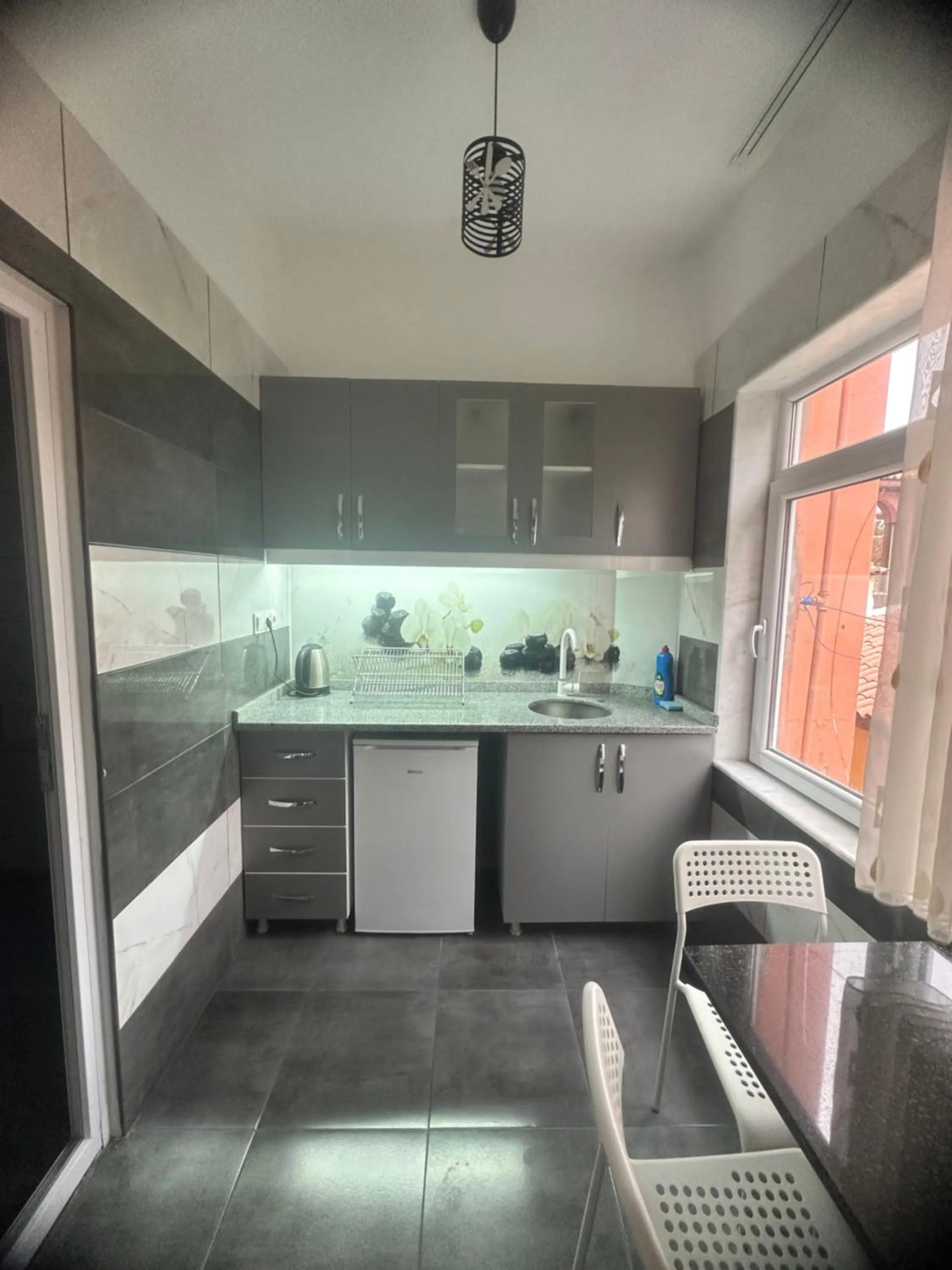 Kitchen or kitchenette in Erkal Pension