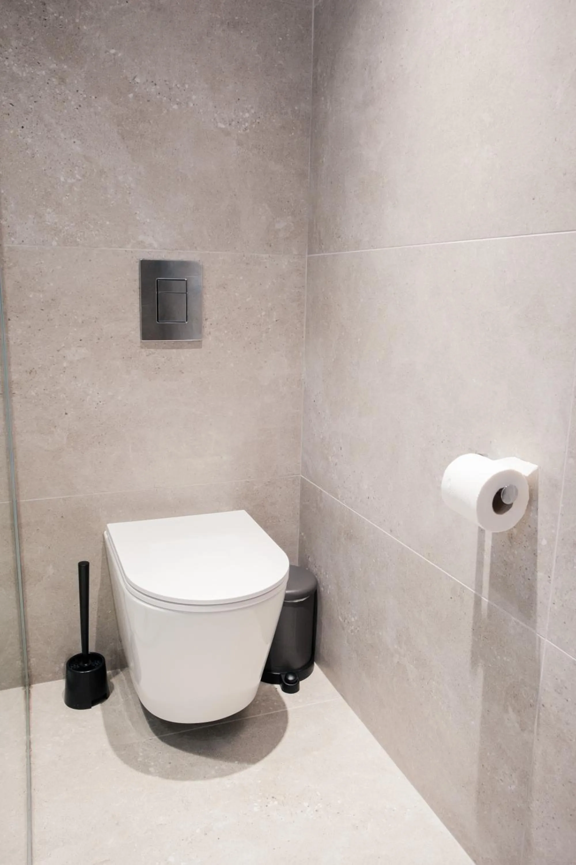 Toilet in Abacus Suites