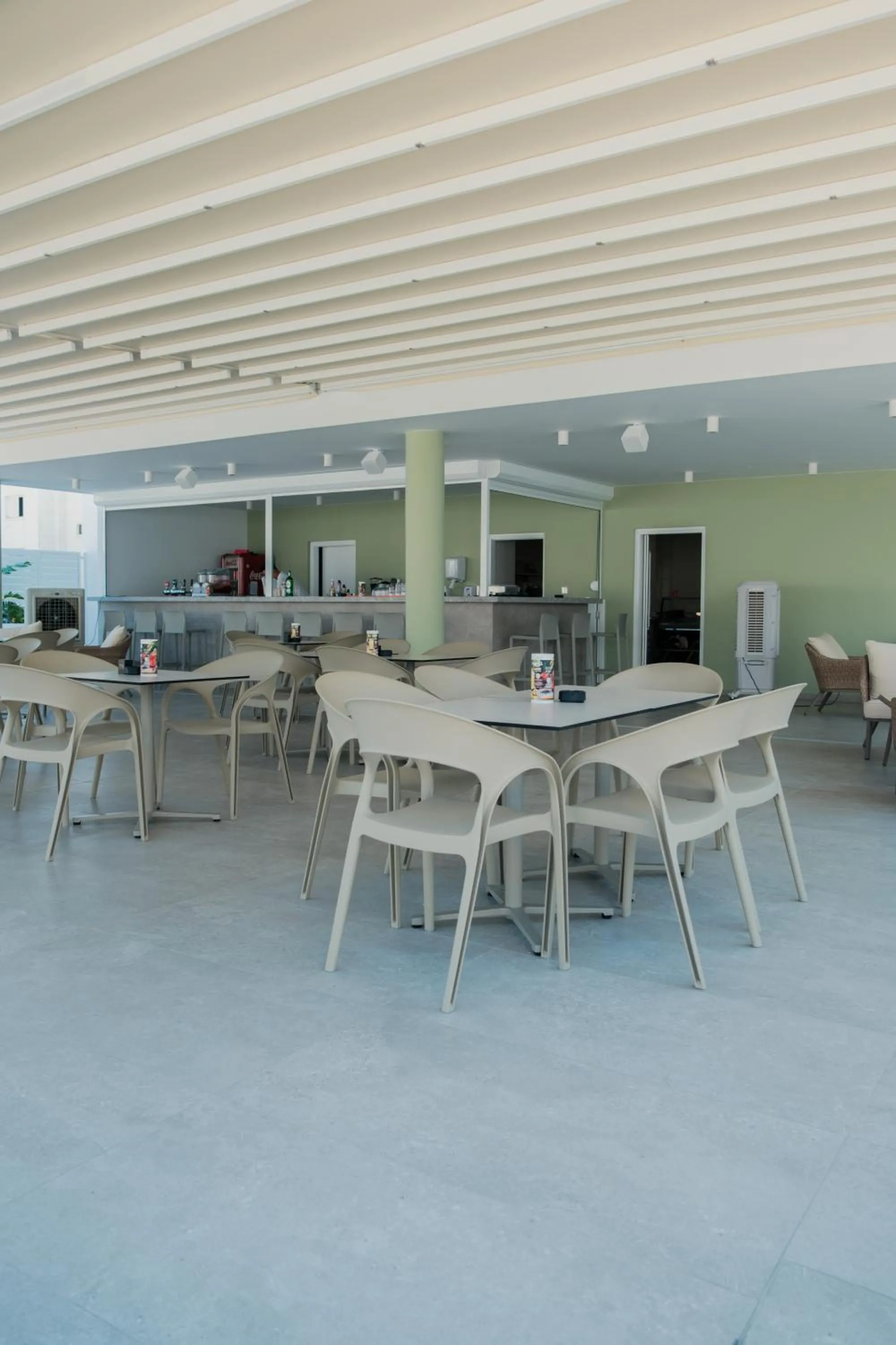 Restaurant/places to eat in Abacus Suites