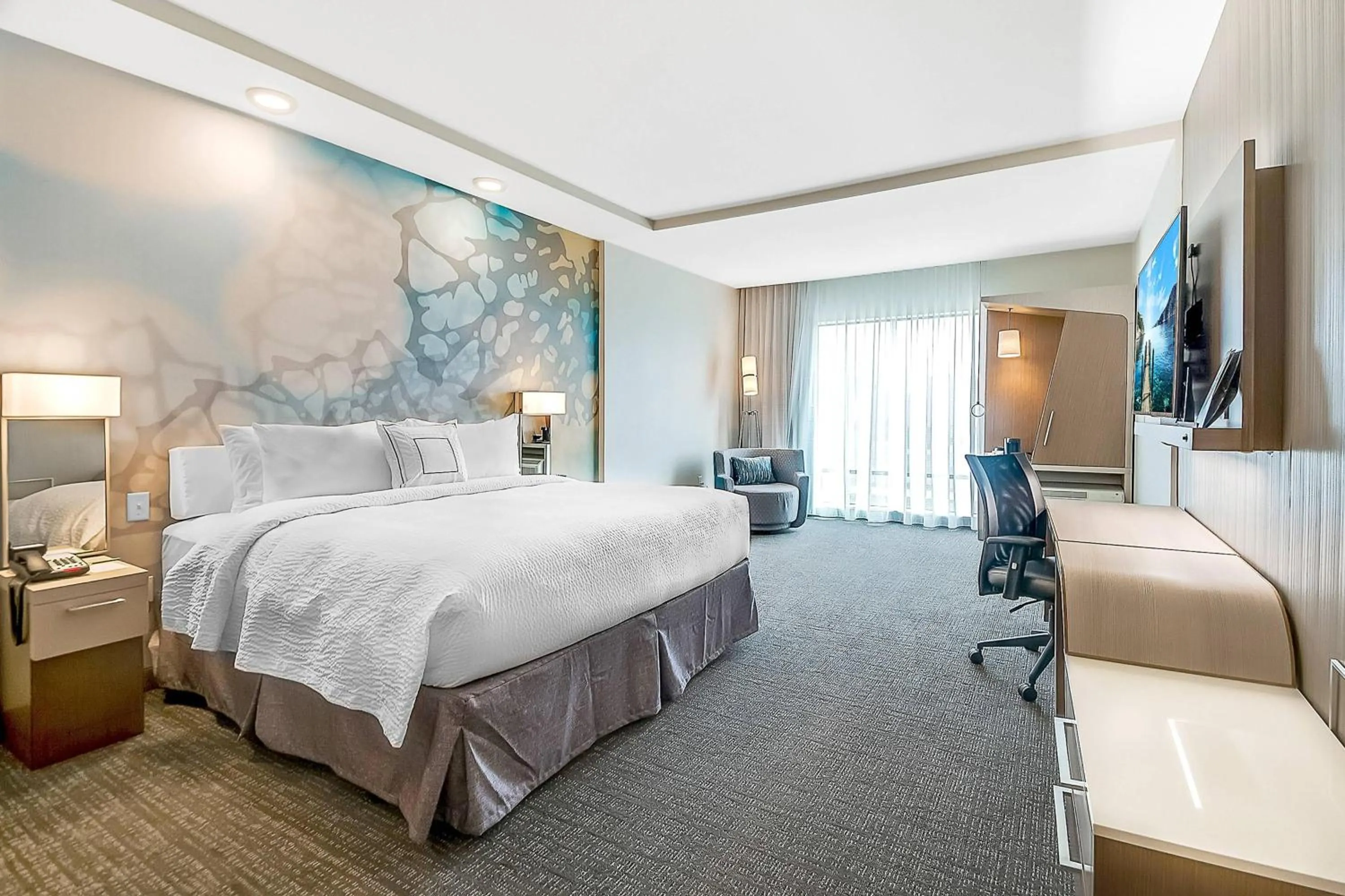 Photo of the whole room, Bed in Courtyard by Marriott Longview North