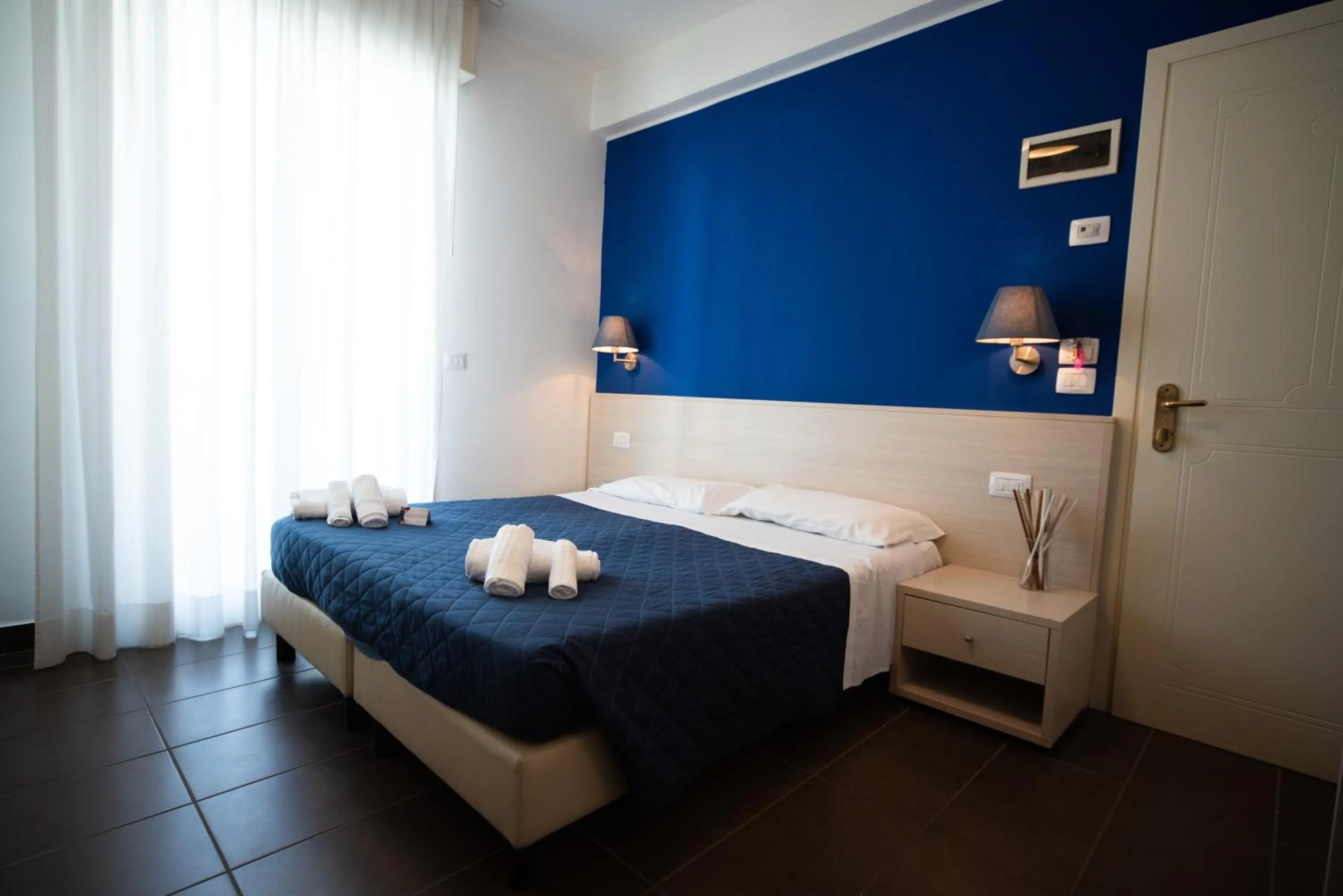 Bed in Hotel Alabama