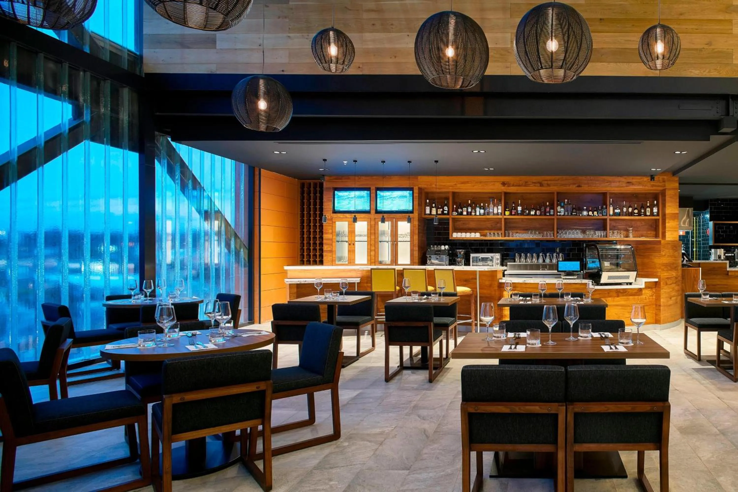 Restaurant/places to eat in Courtyard by Marriott Mexico City Toreo