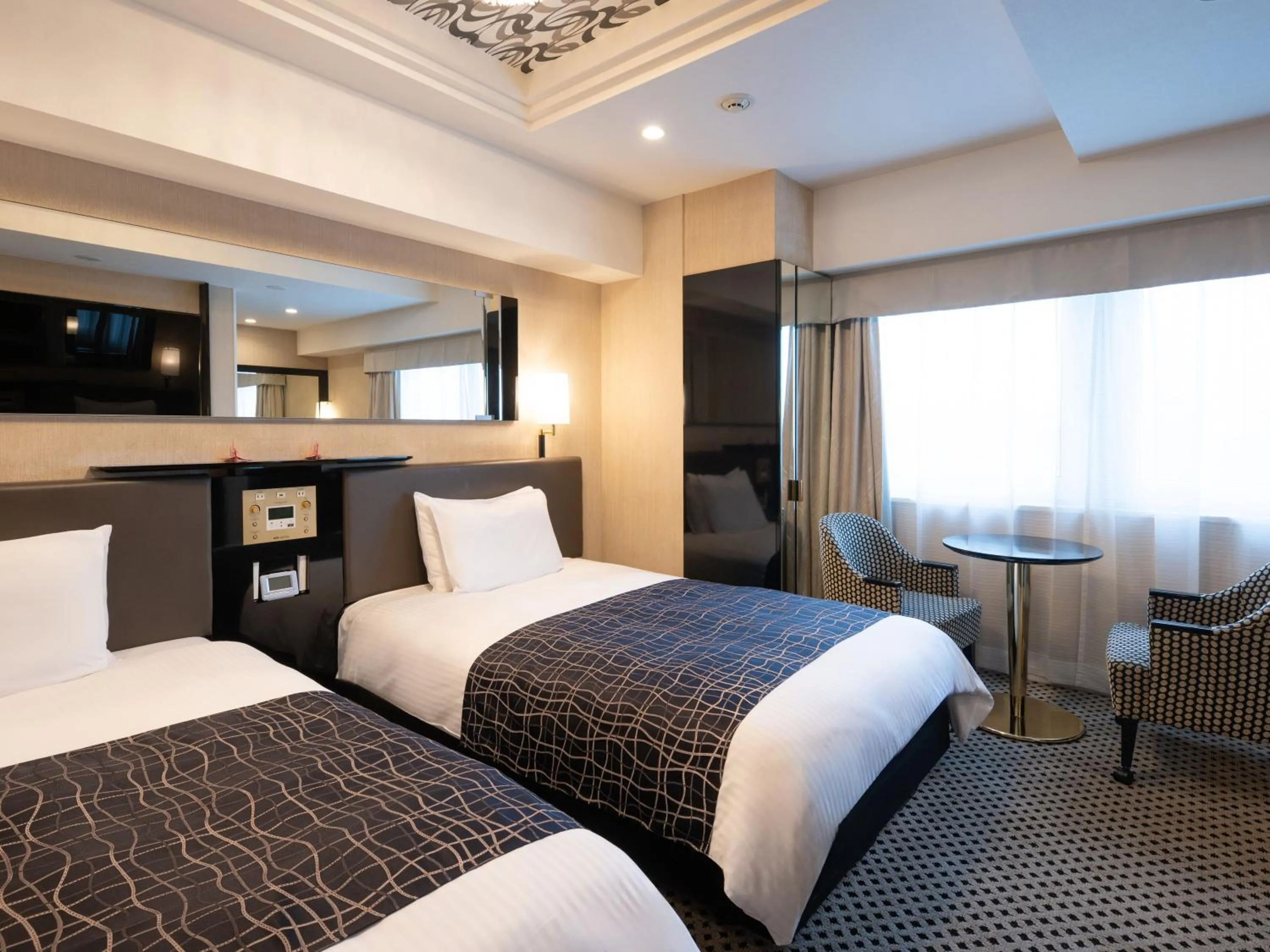 Facility for disabled guests, Bed in APA Hotel Nihombashi Bakurocho Ekikita