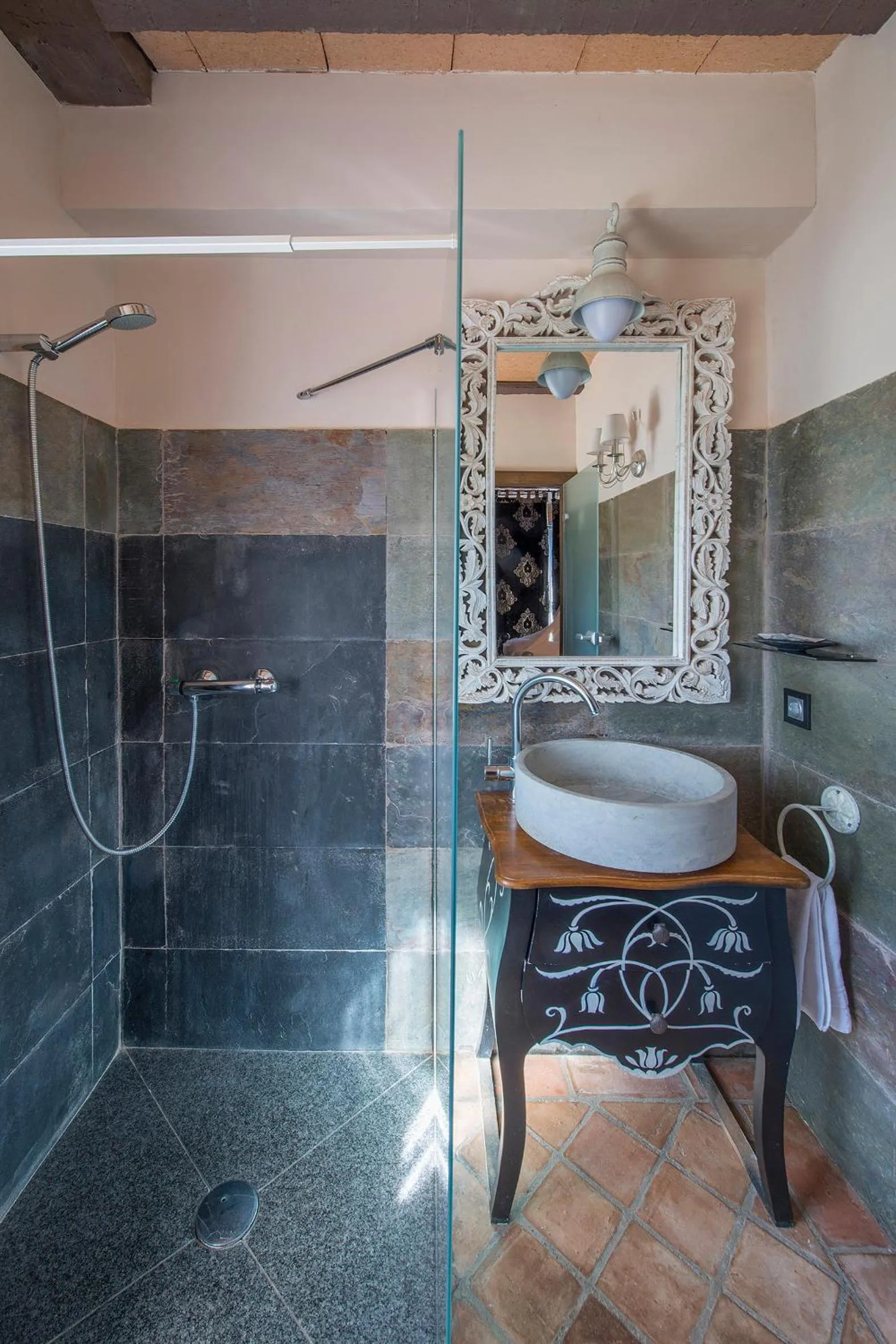 Bathroom in Hotel Rural & Spa Mas Prat