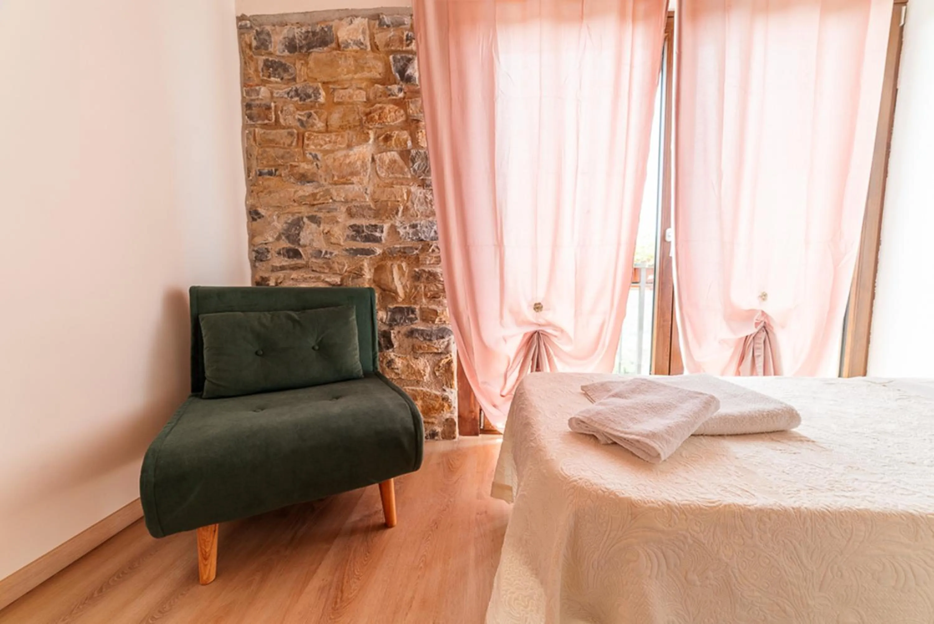 Bedroom, Bed in Agriturismo San Basilio