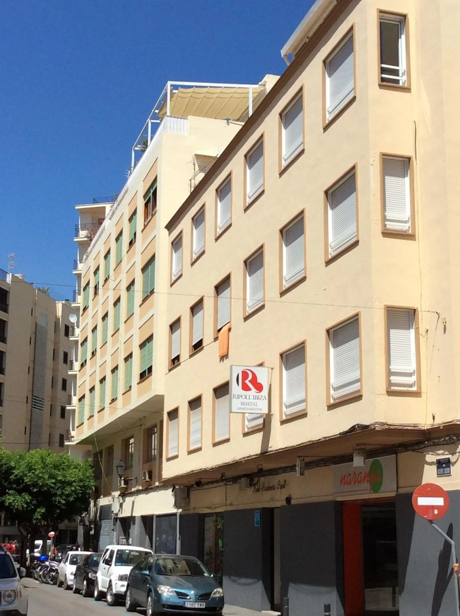 Facade/entrance in Hostal Ripoll Ibiza
