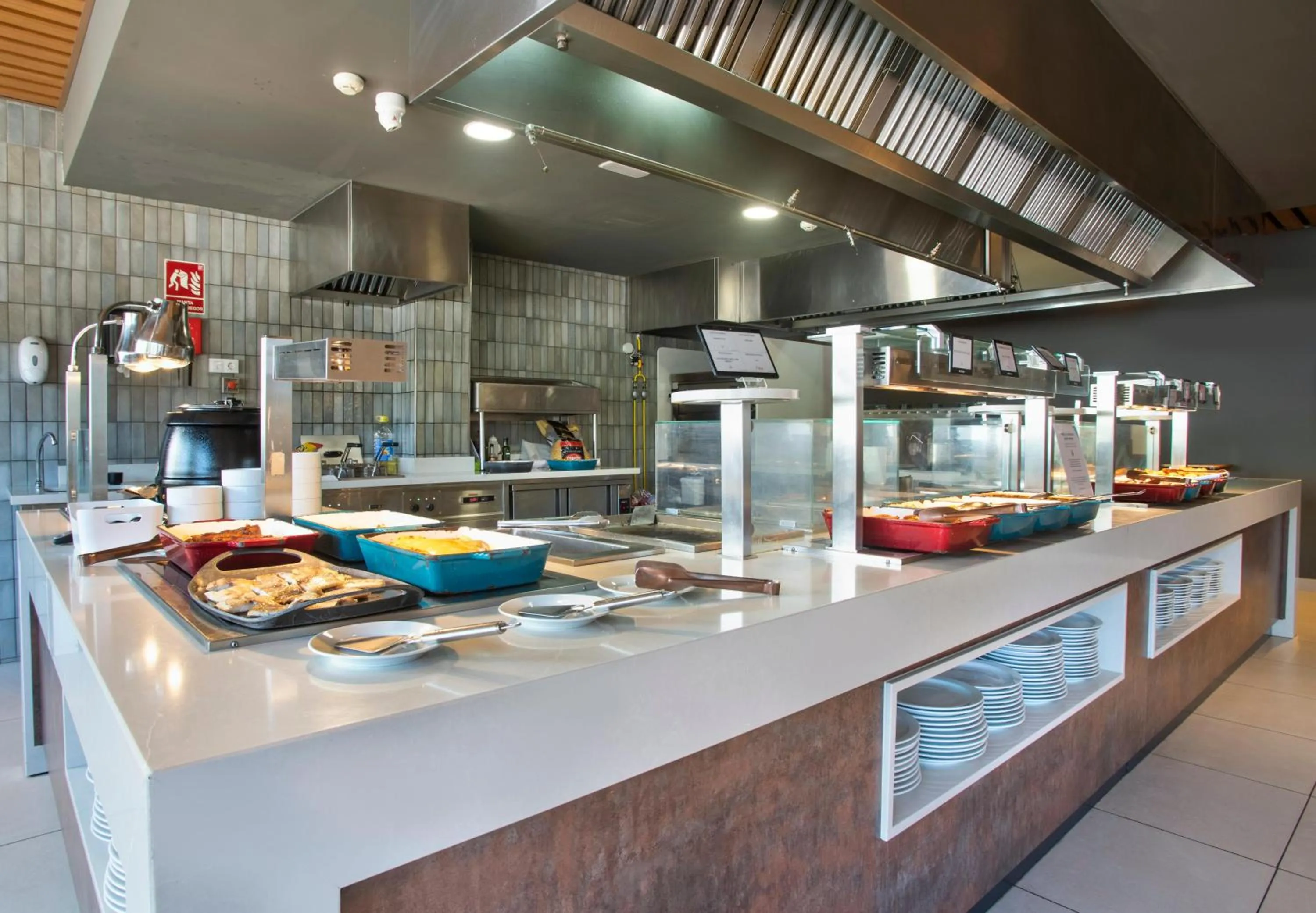 Restaurant/places to eat in Coral Cotillo Beach