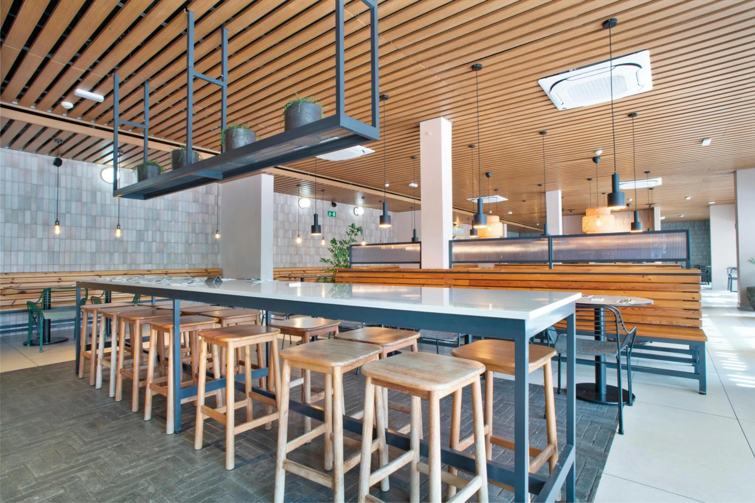 Restaurant/places to eat in Coral Cotillo Beach