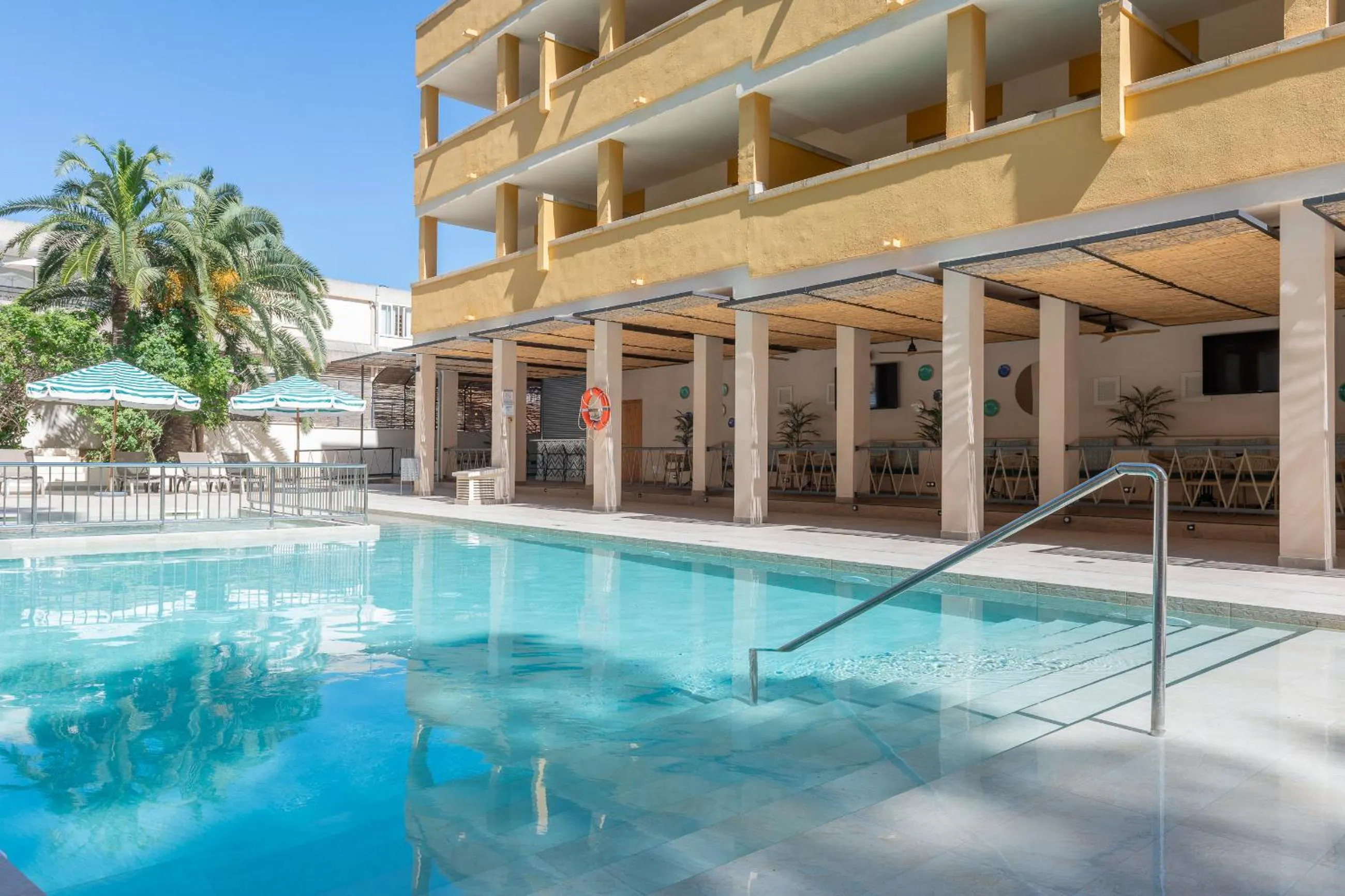 Swimming pool in FLOR los Almendros Apartamentos