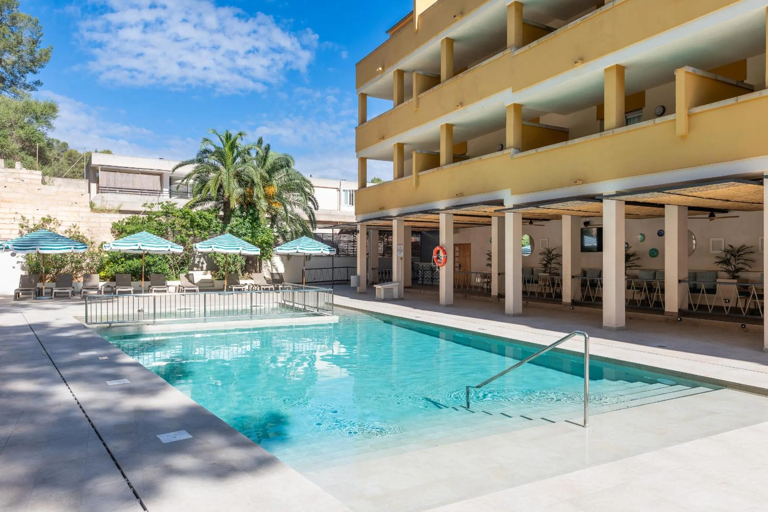 Swimming pool in FLOR los Almendros Hotel