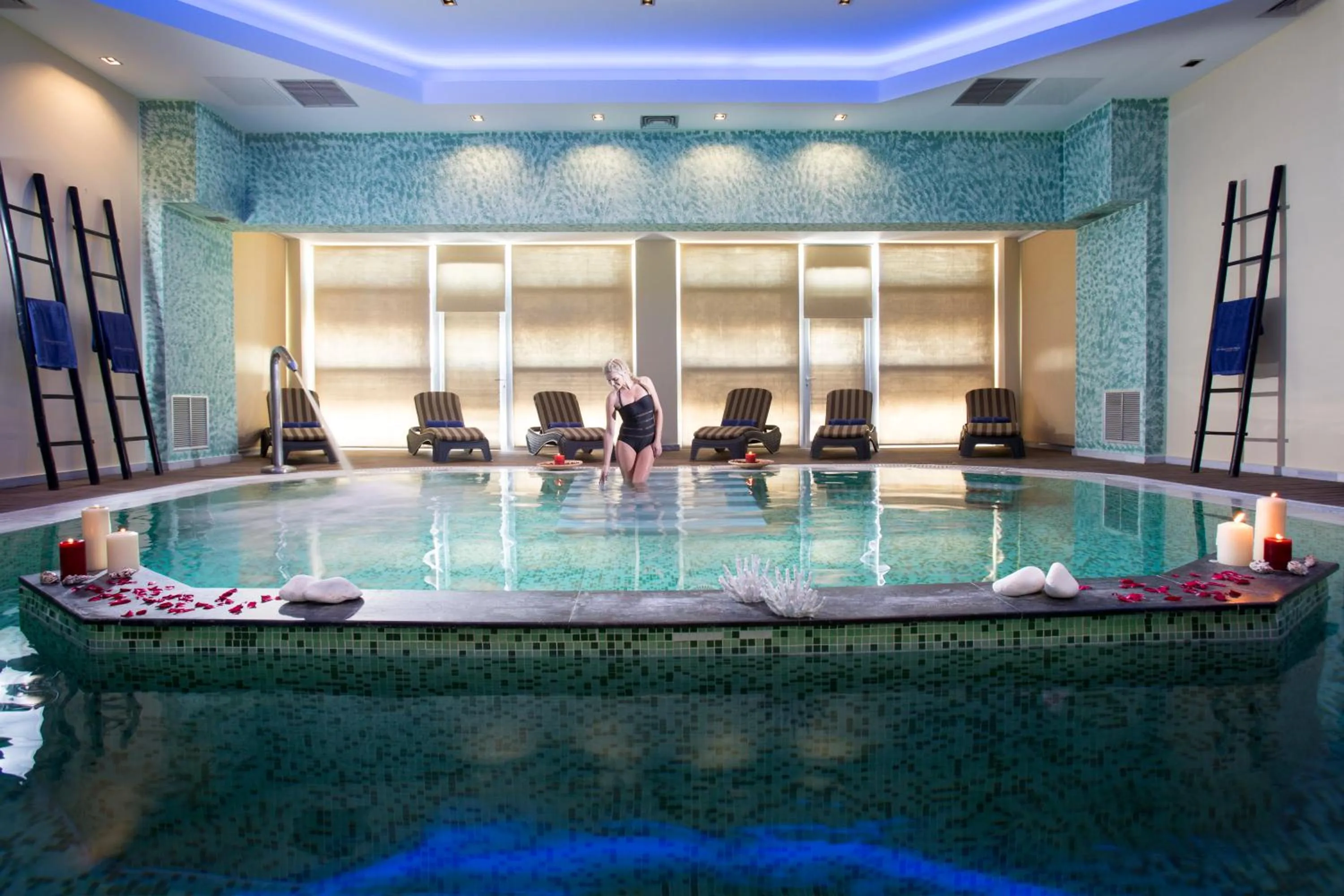 Hot Spring Bath in Olympia Golden Beach Resort & Spa