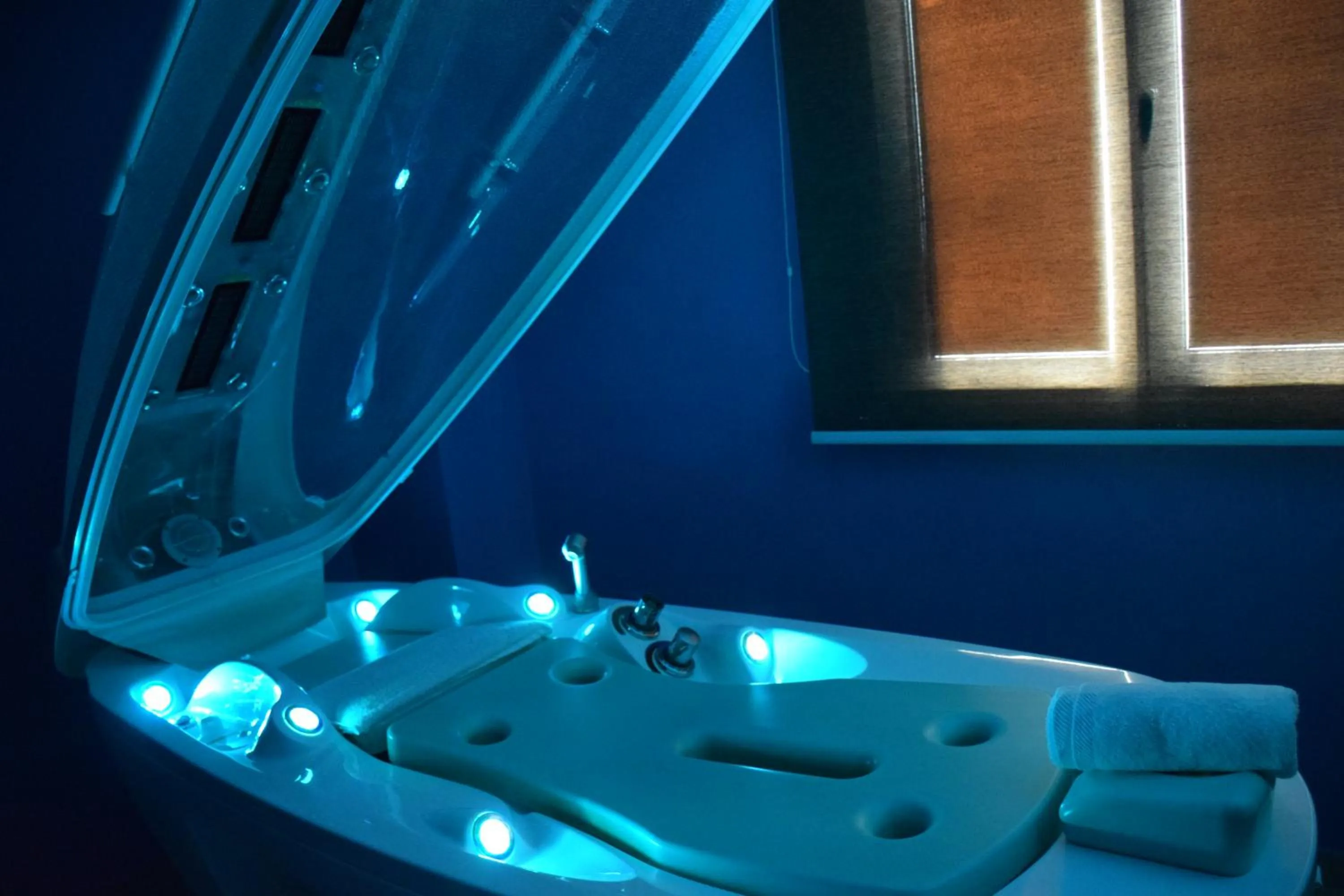 Solarium in Olympia Golden Beach Resort & Spa